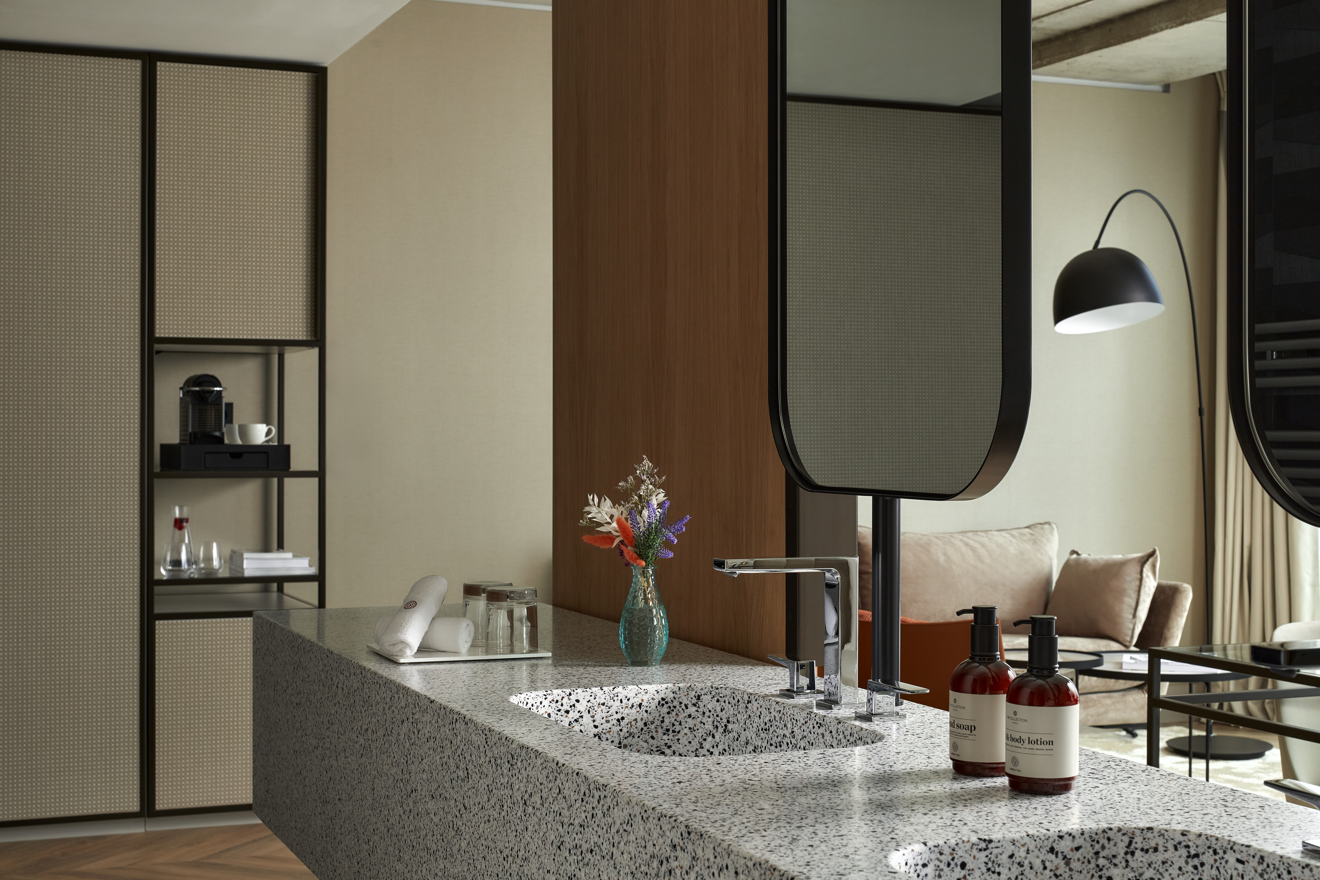 Junior Suite Standard