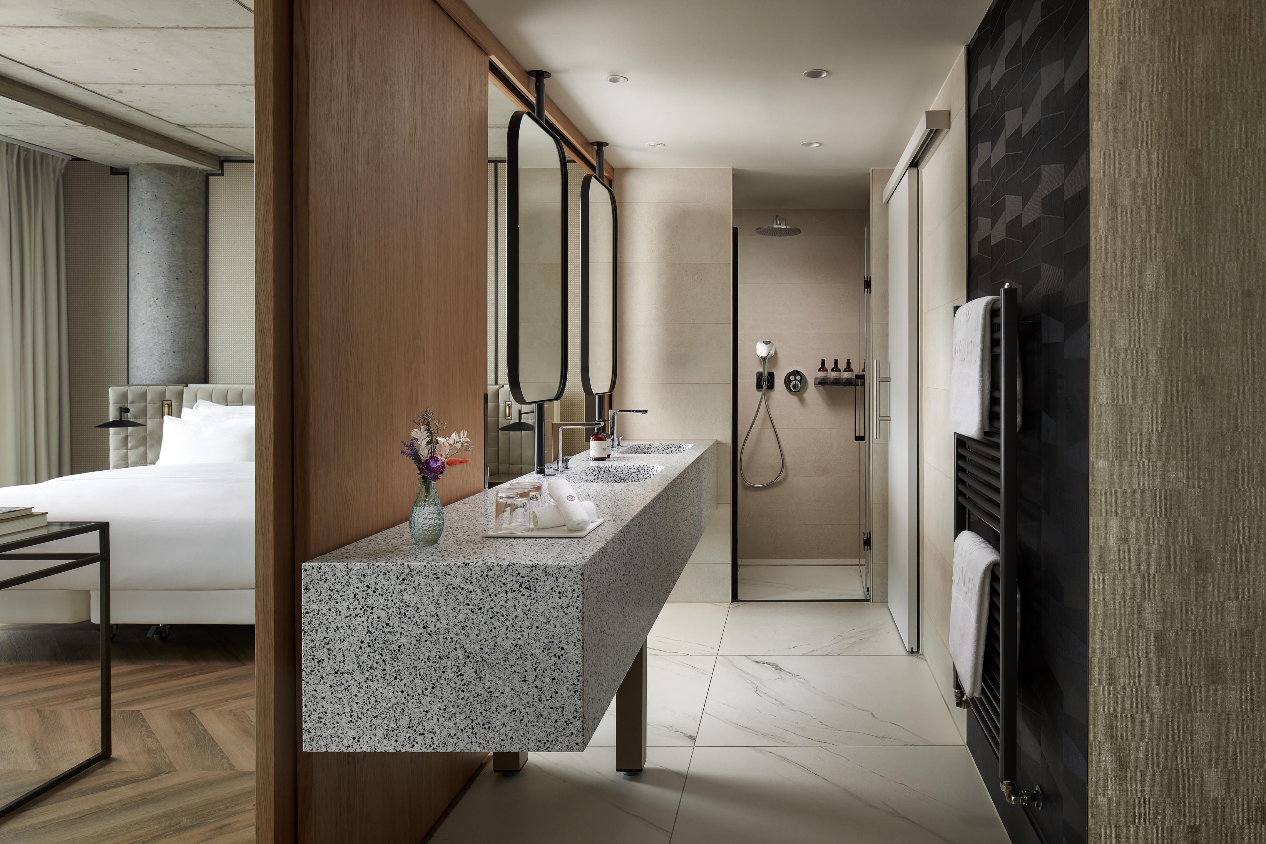 Junior Suite Standard