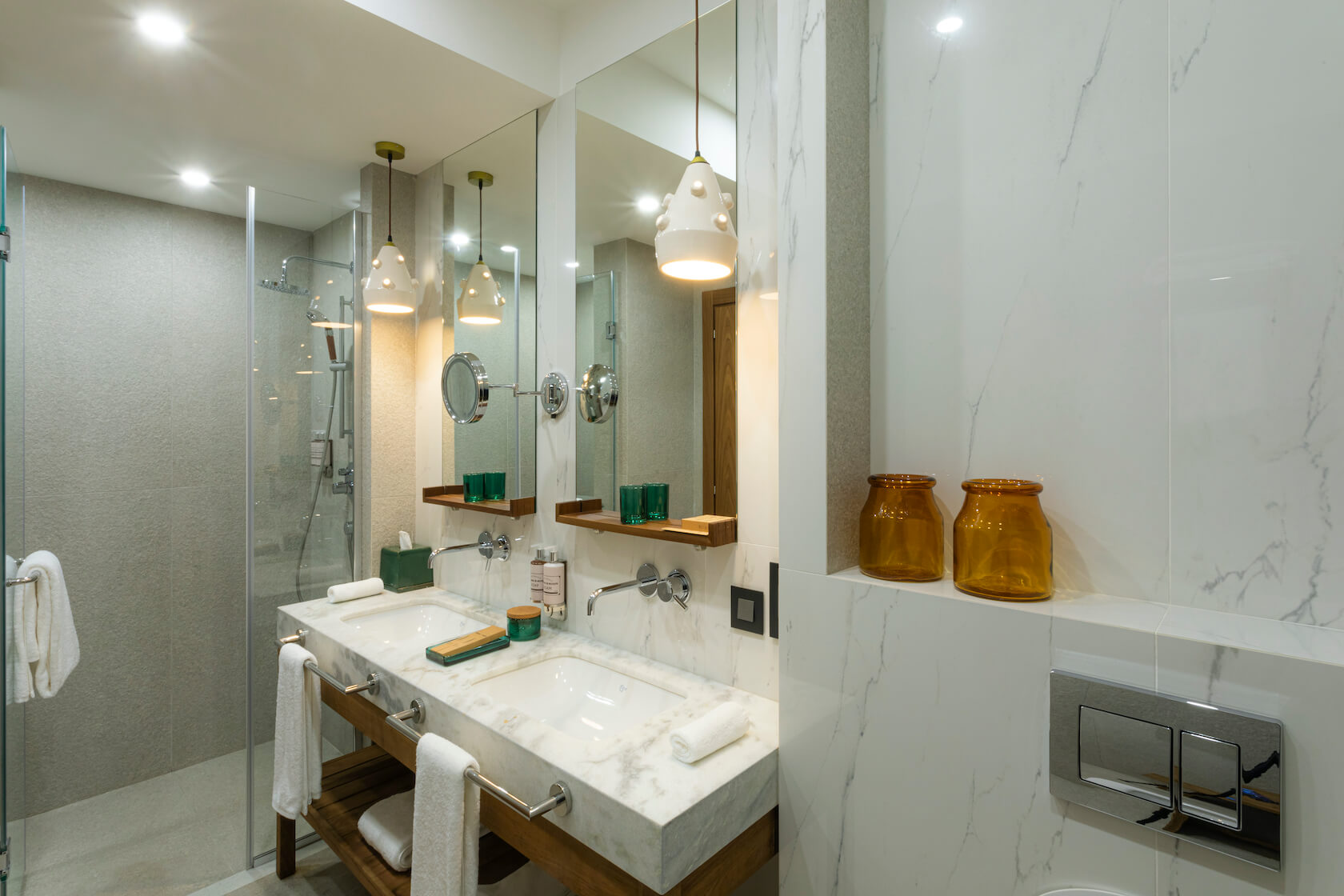 Double or Twin Deluxe