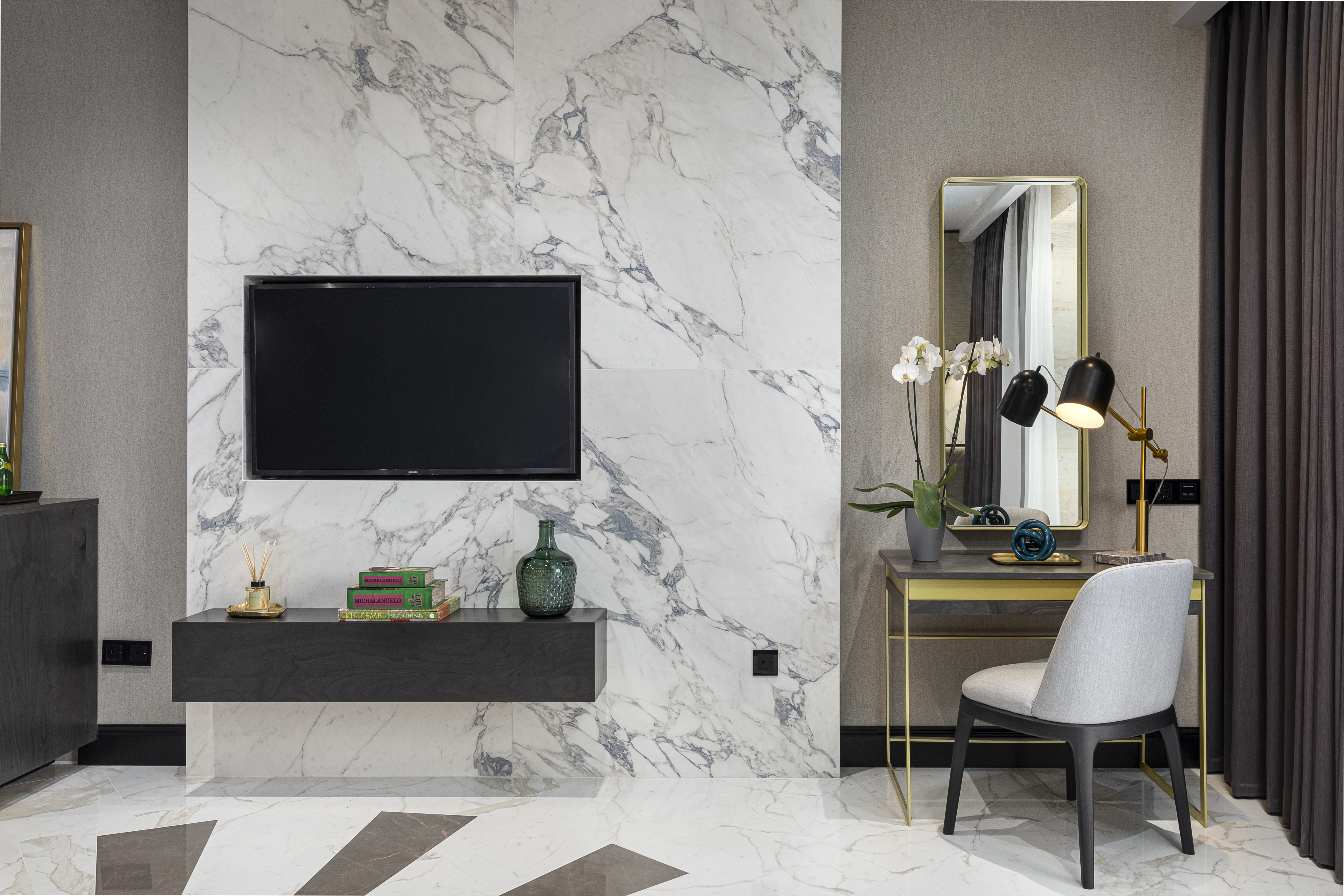 Double Superior with Views