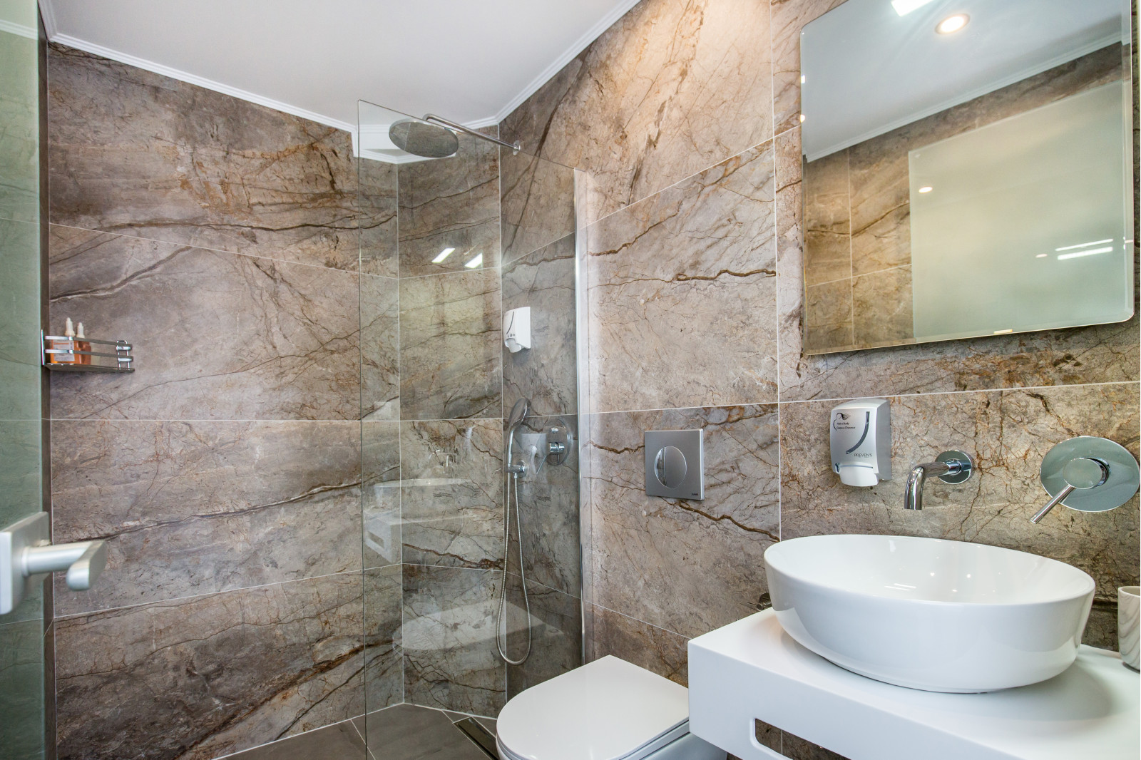 Room Deluxe King Bed