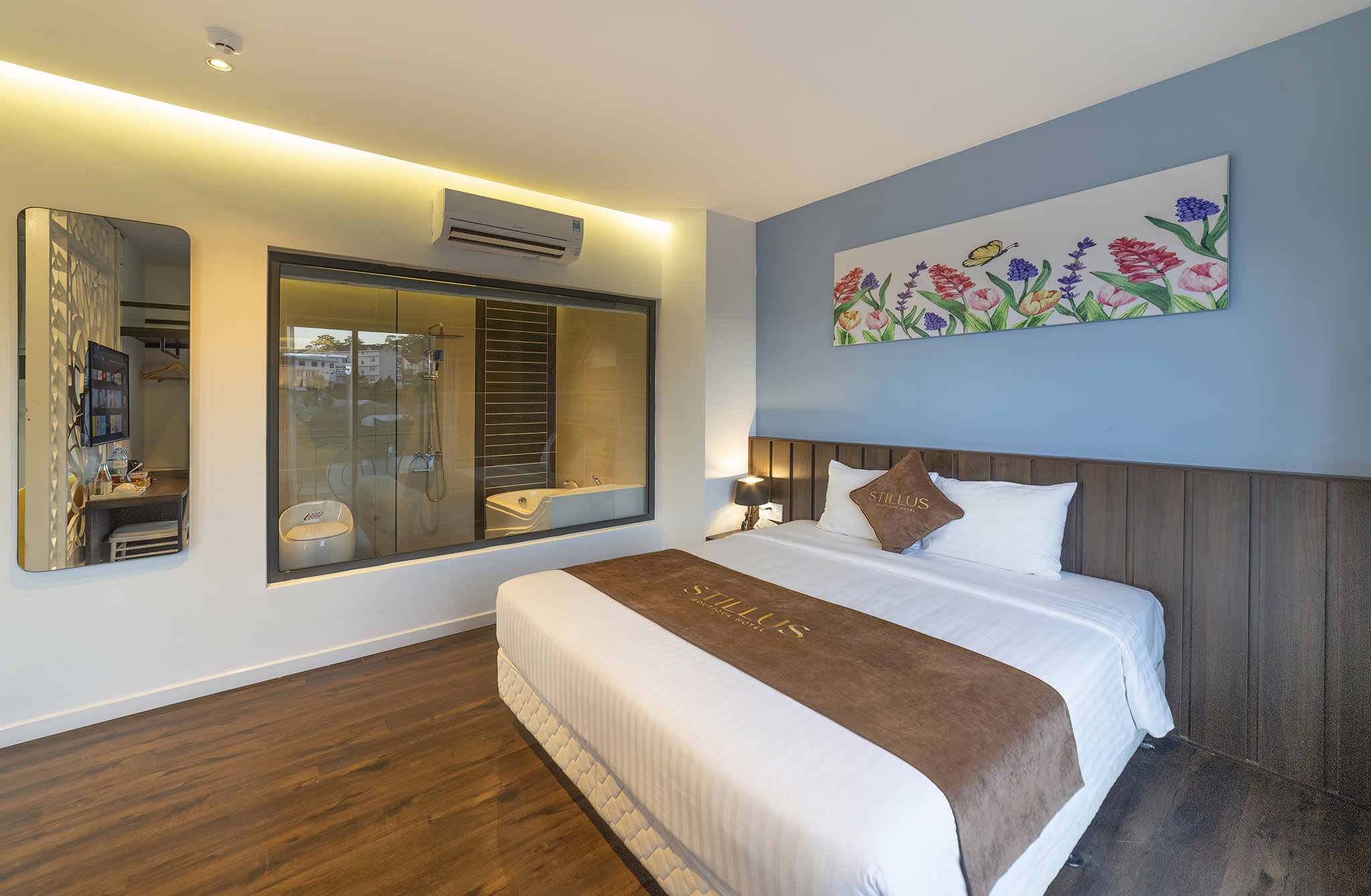 Double One Bedroom One Bathroom