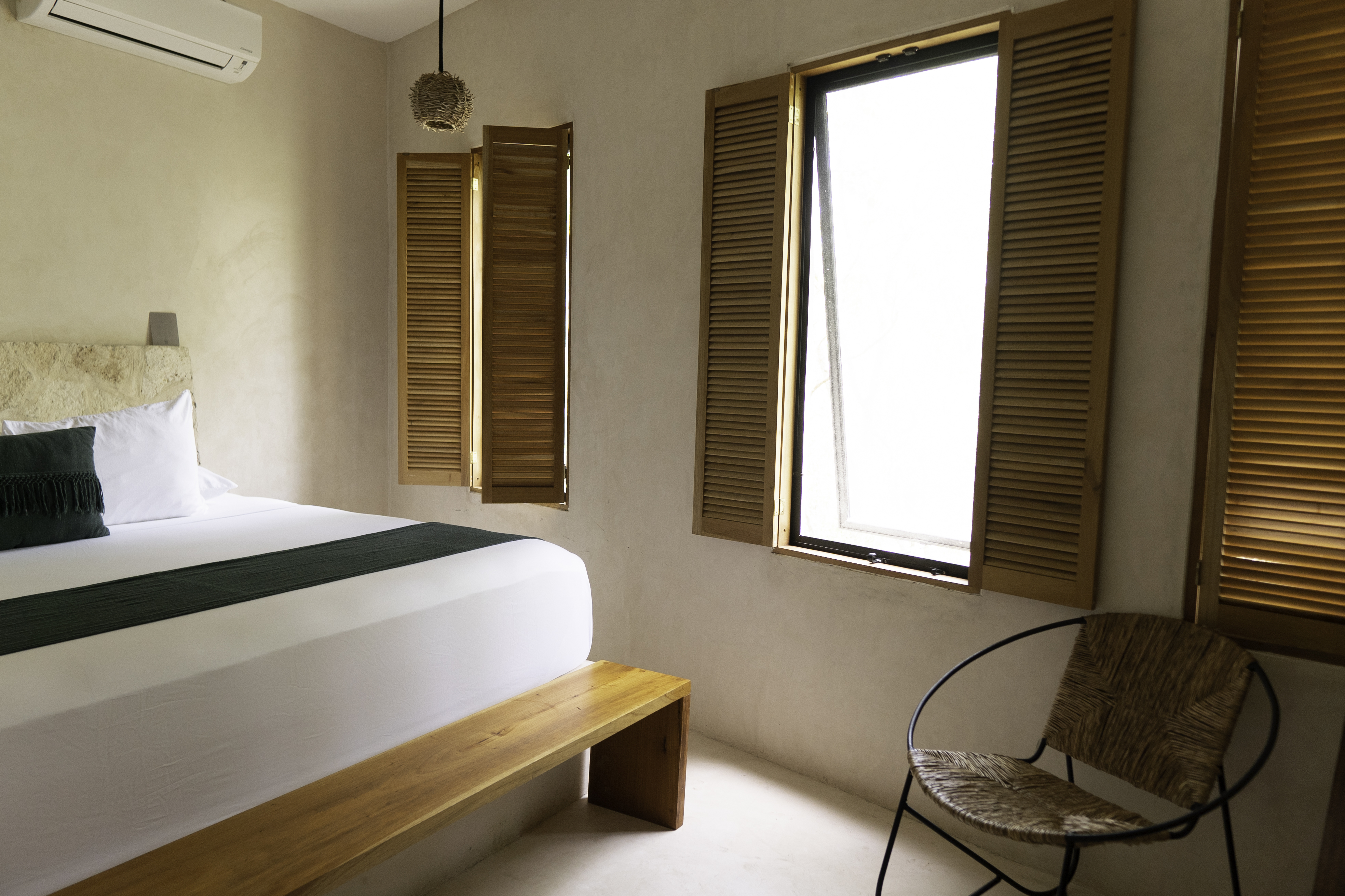 Double Deluxe King Bed