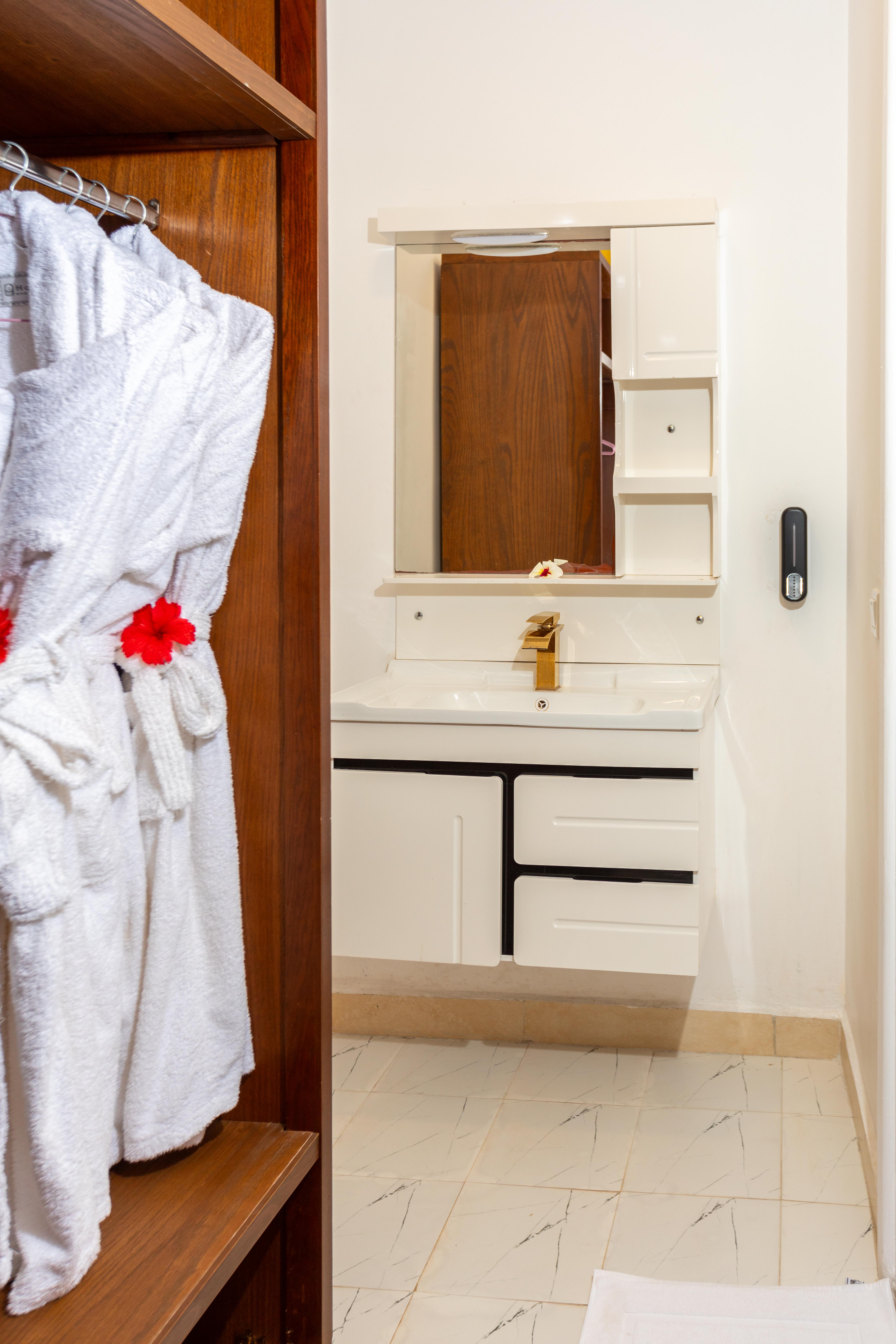 Family Room Ocean View with Balcony