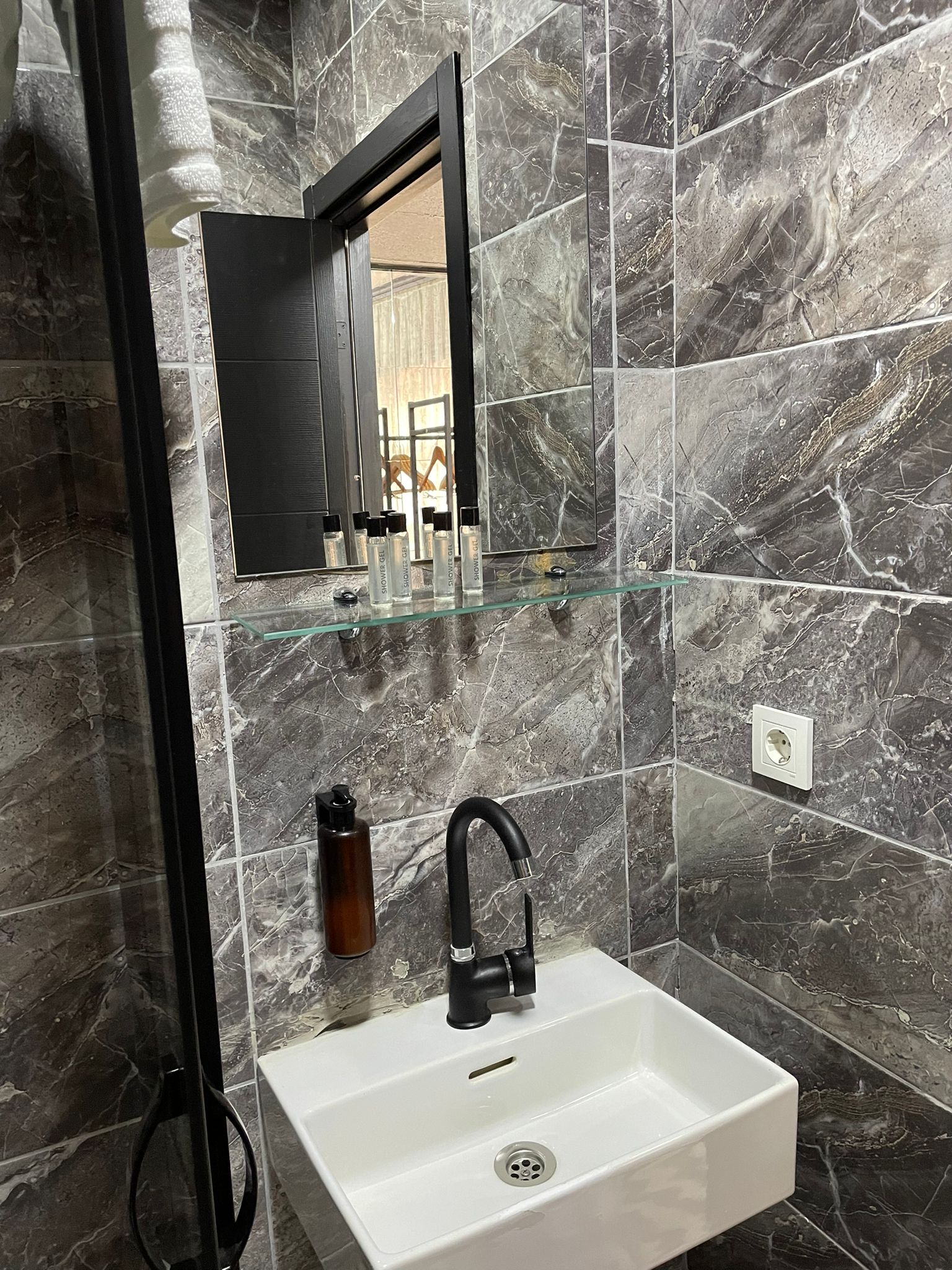 Double or Twin Standard