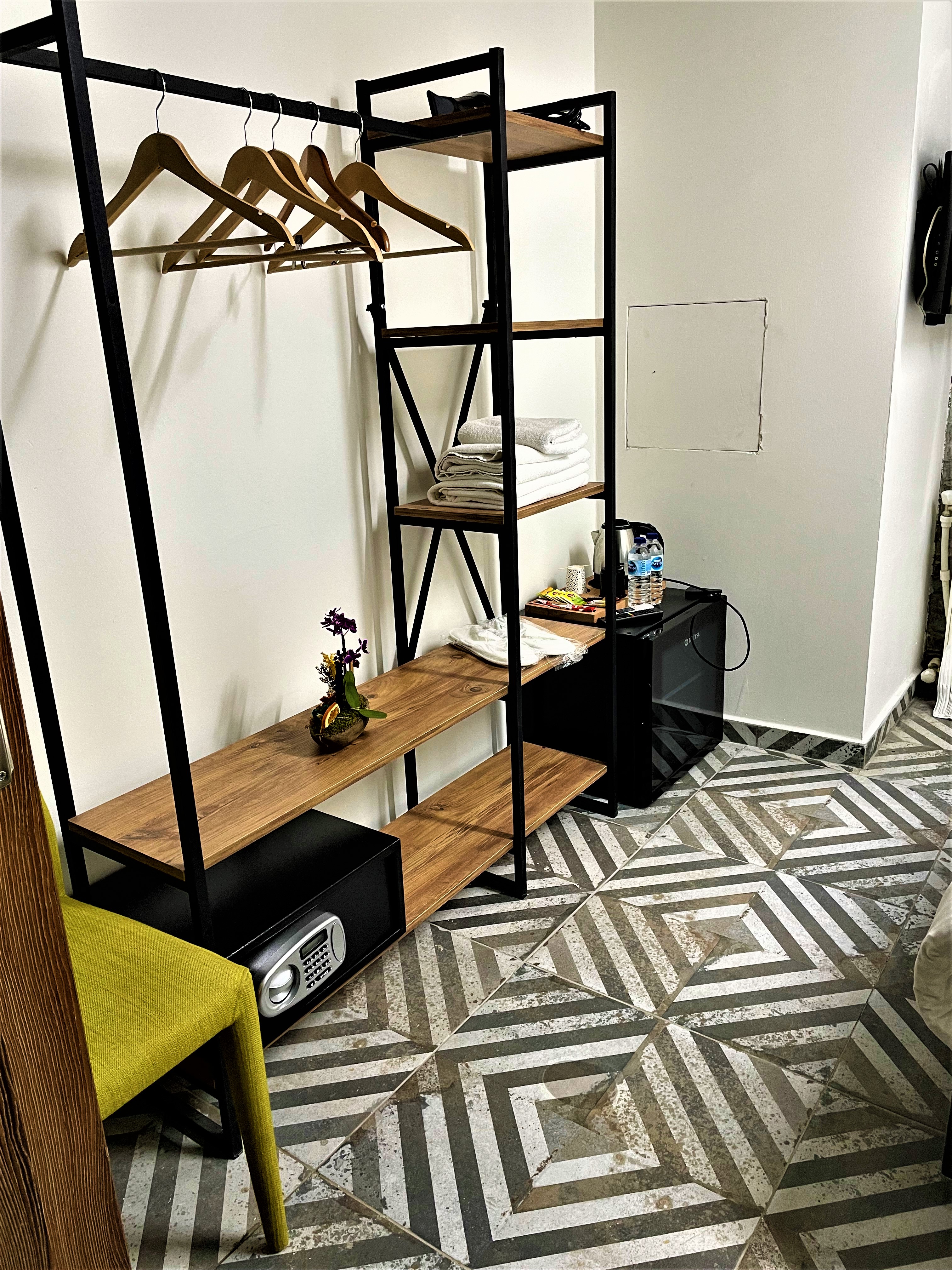 Double or Twin Standard