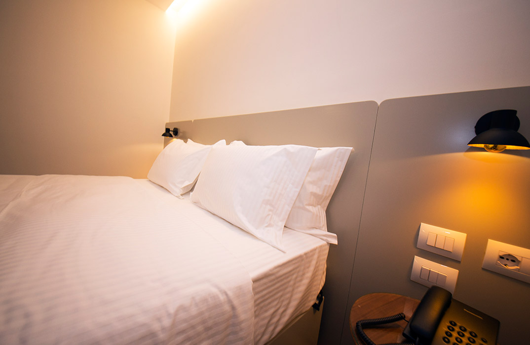 Double or Twin Standard