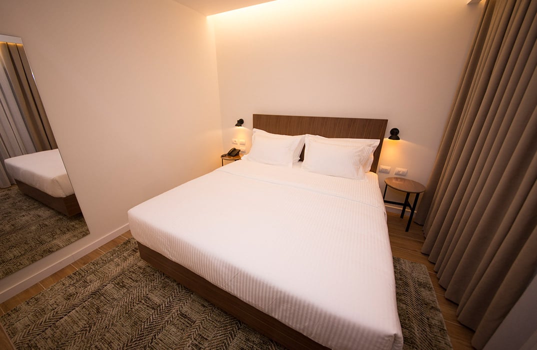 Double or Twin Standard