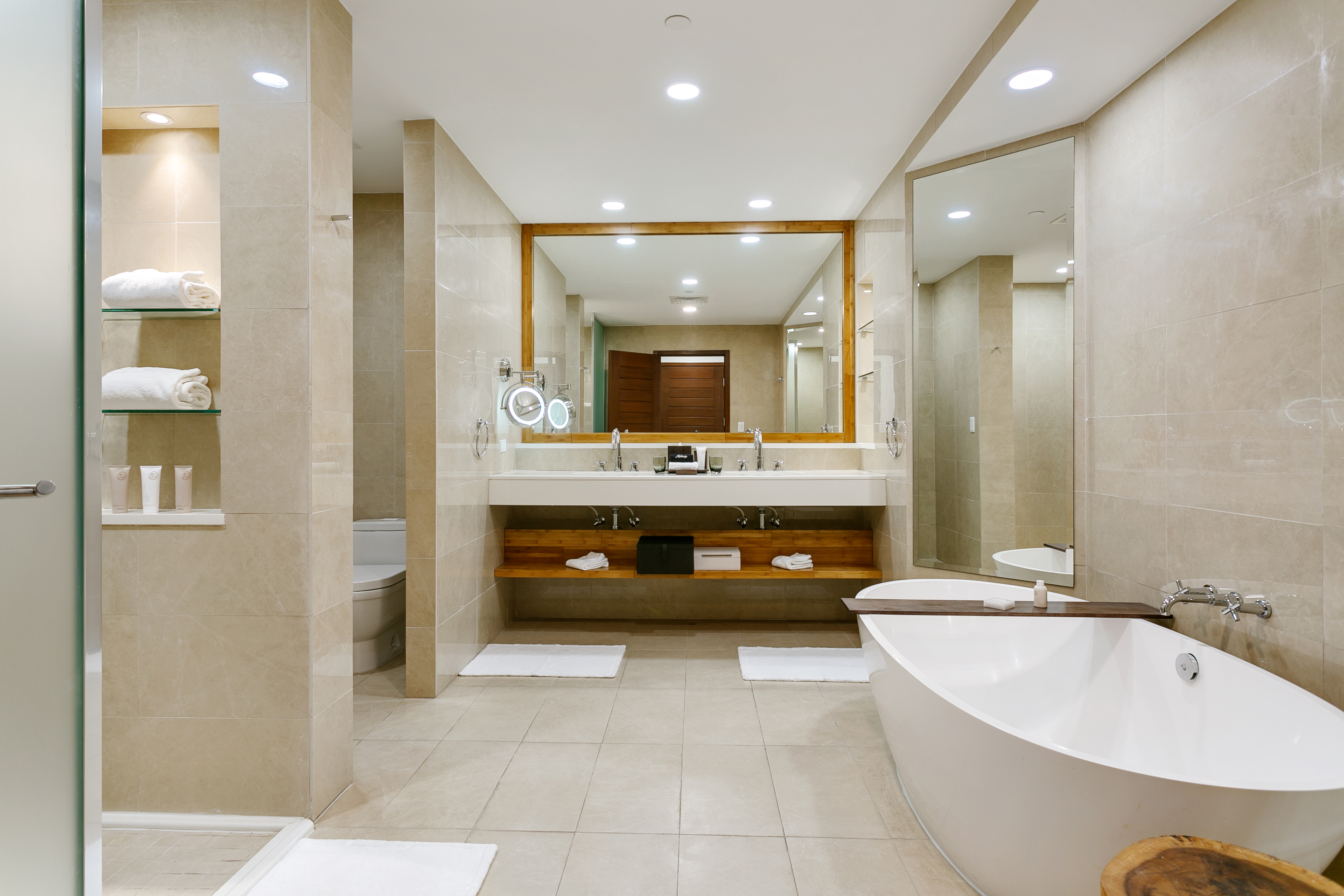 Double Deluxe with Views