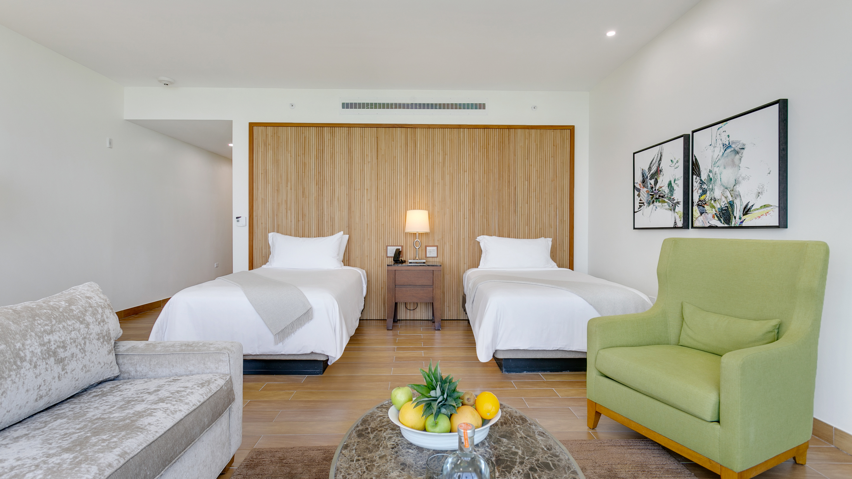 Double Deluxe with Views