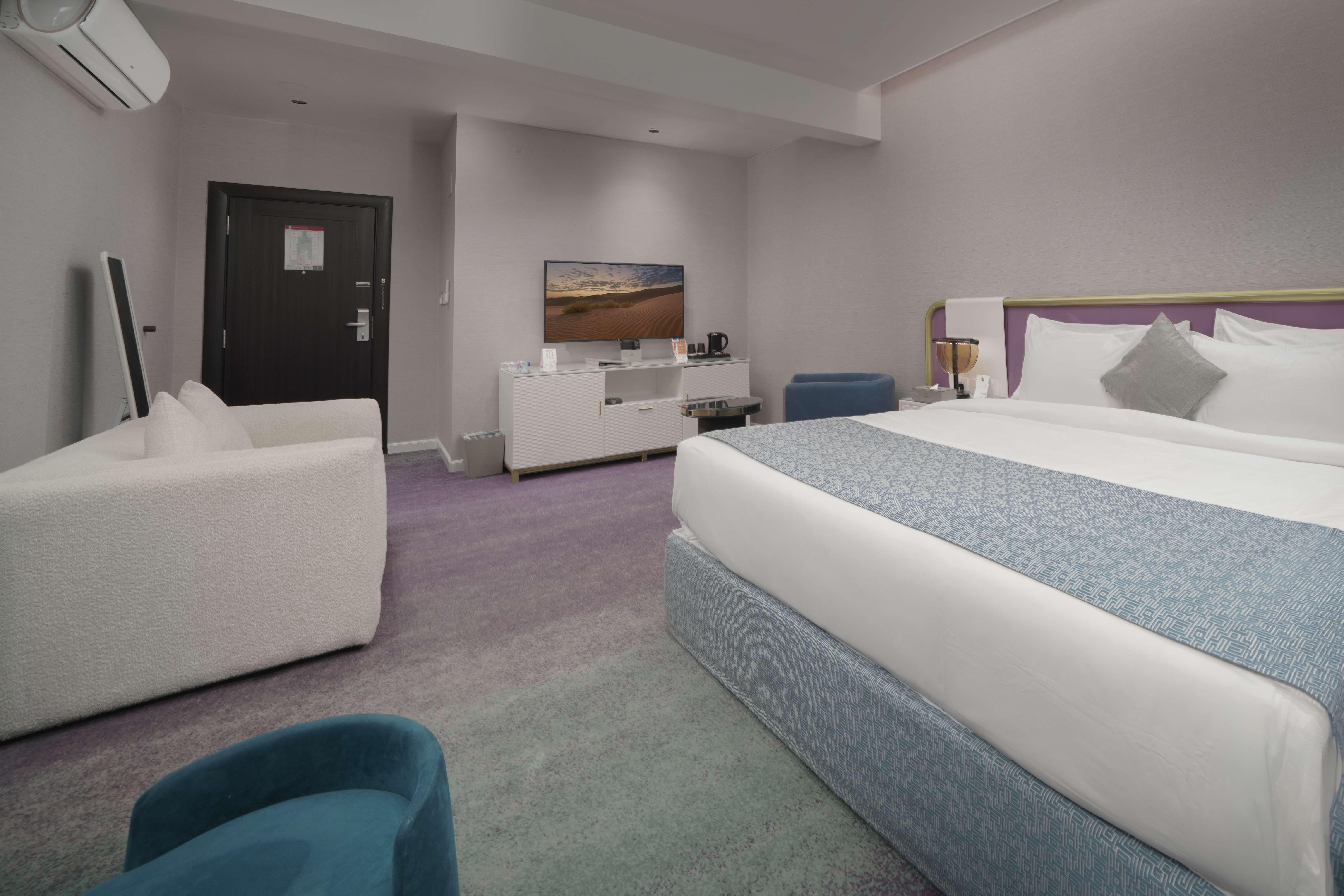 Room Premium
