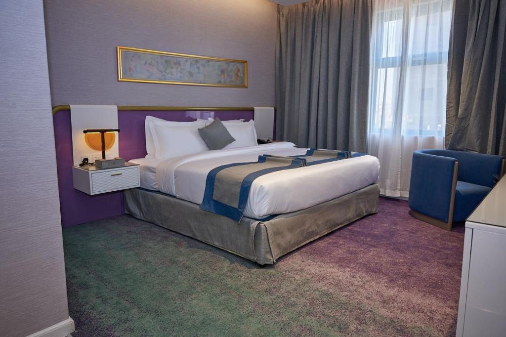 Double One Bedroom One Bathroom