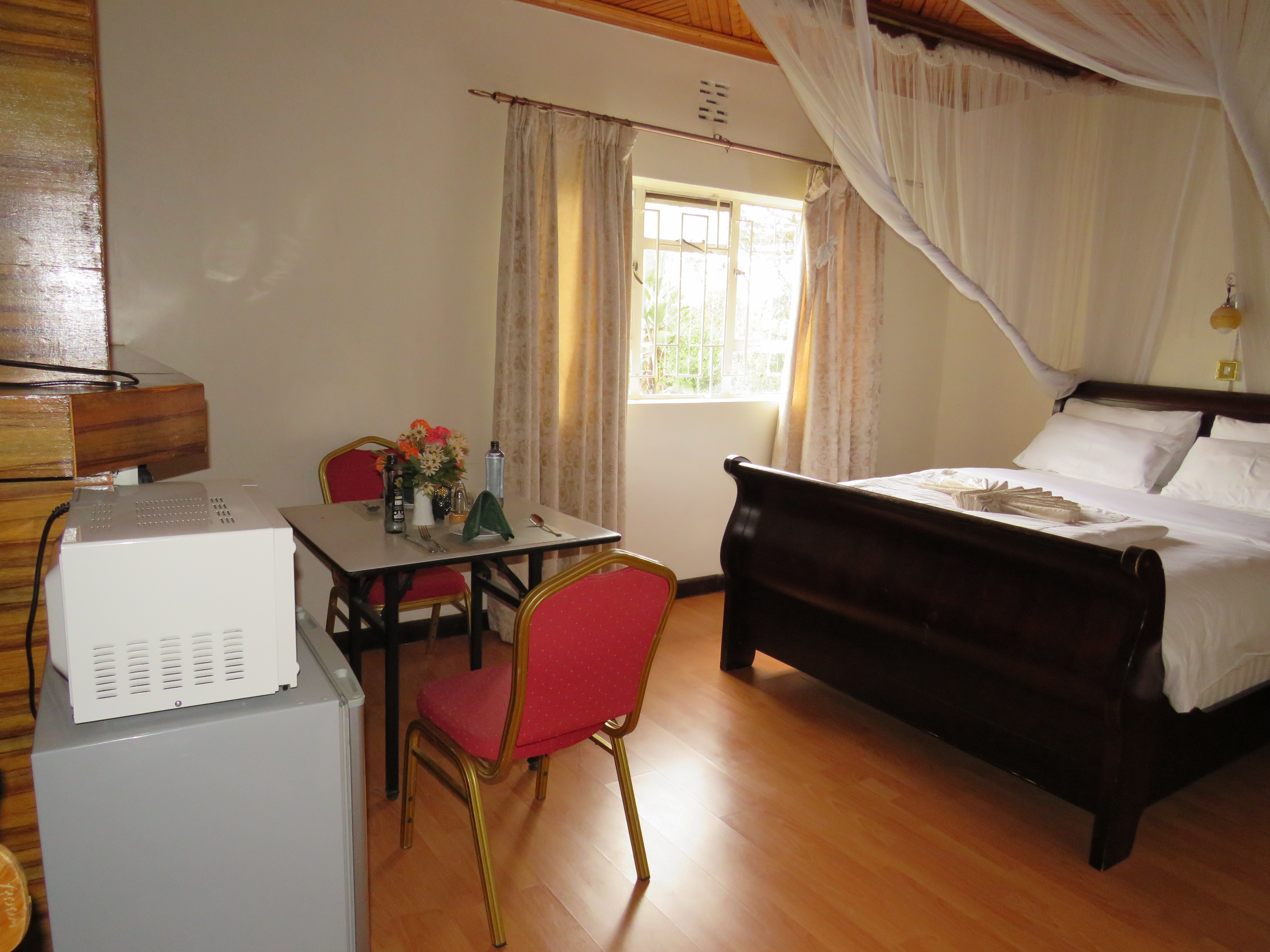 Twin Deluxe Garden View