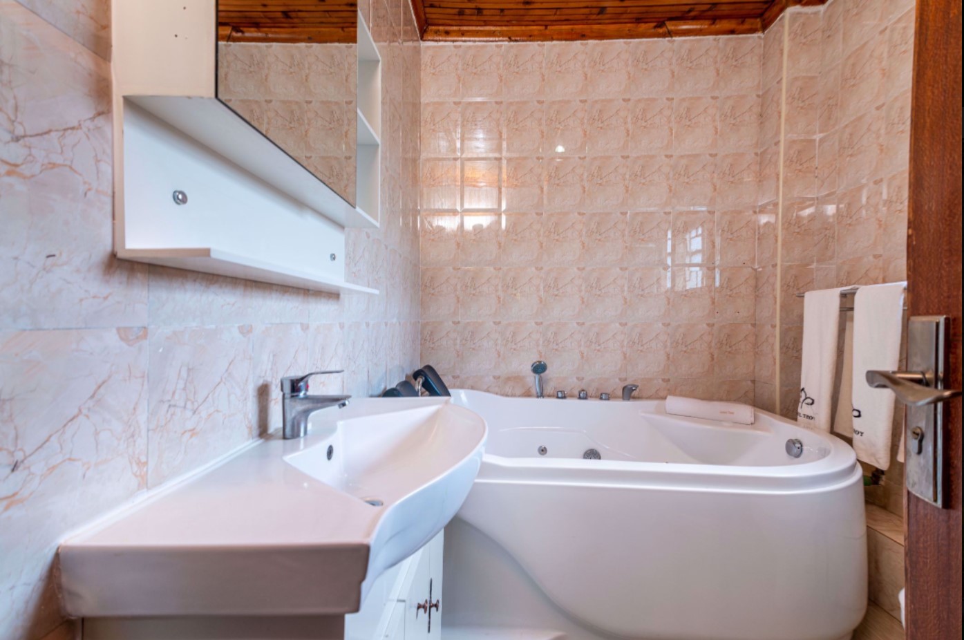 Suite Executive King Bed