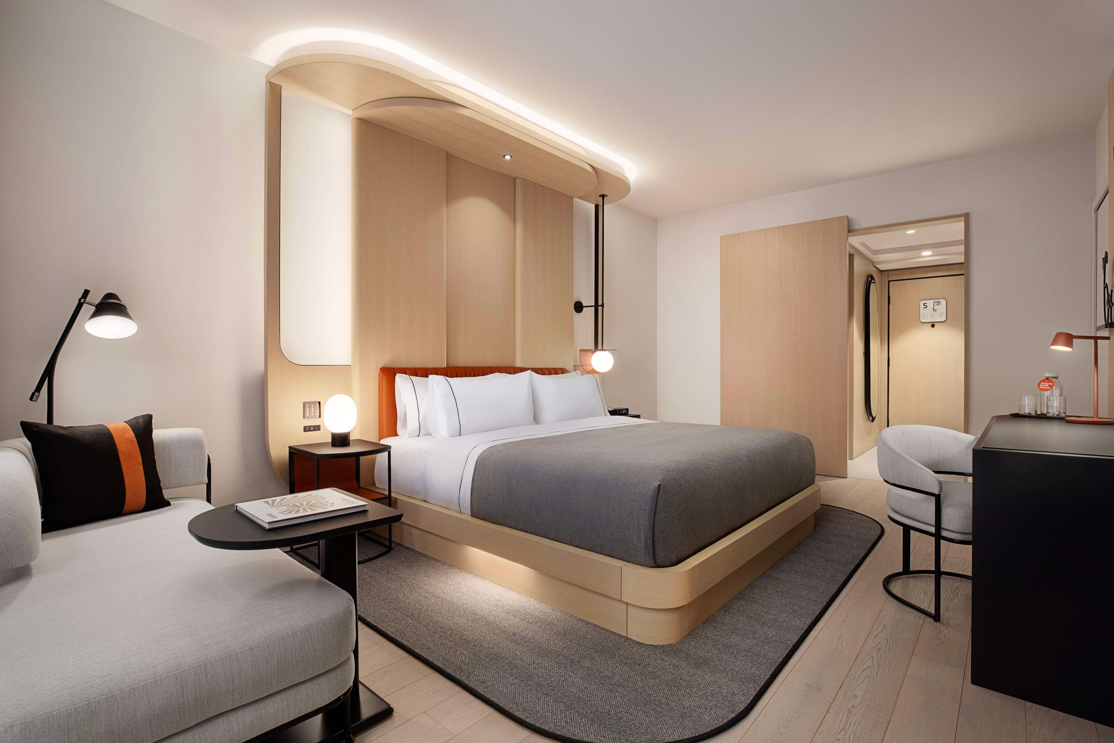 Double Queen Size Bed