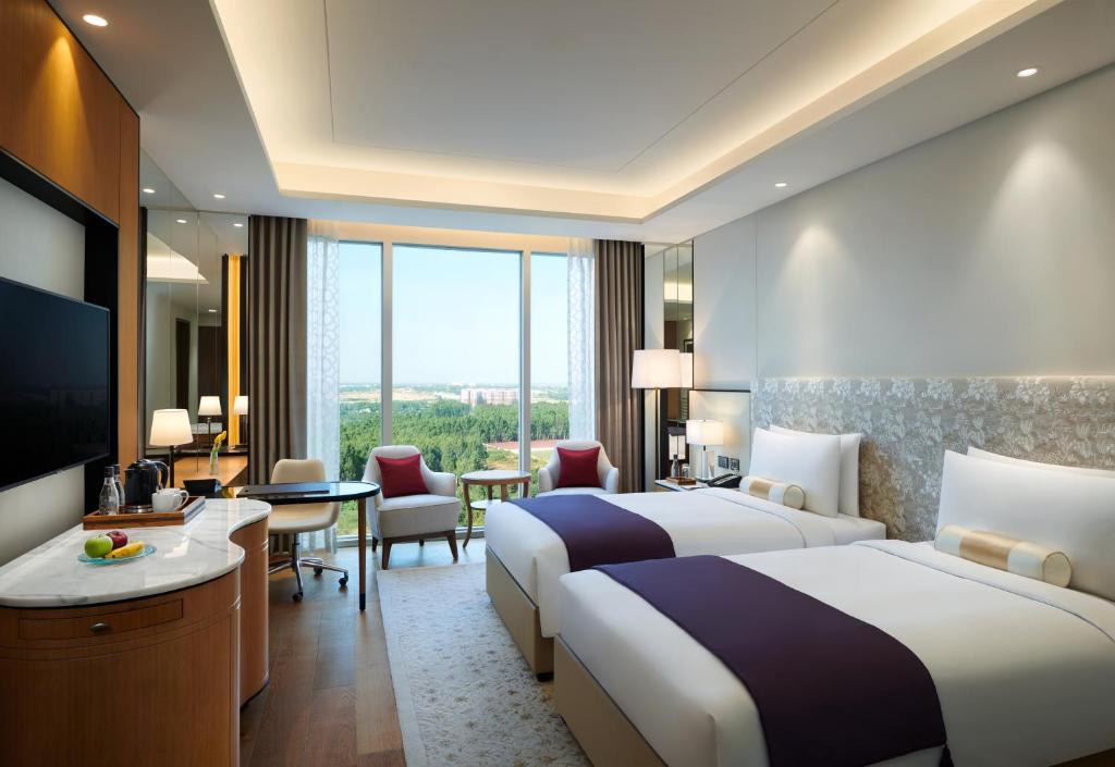 Double Premier King Bed