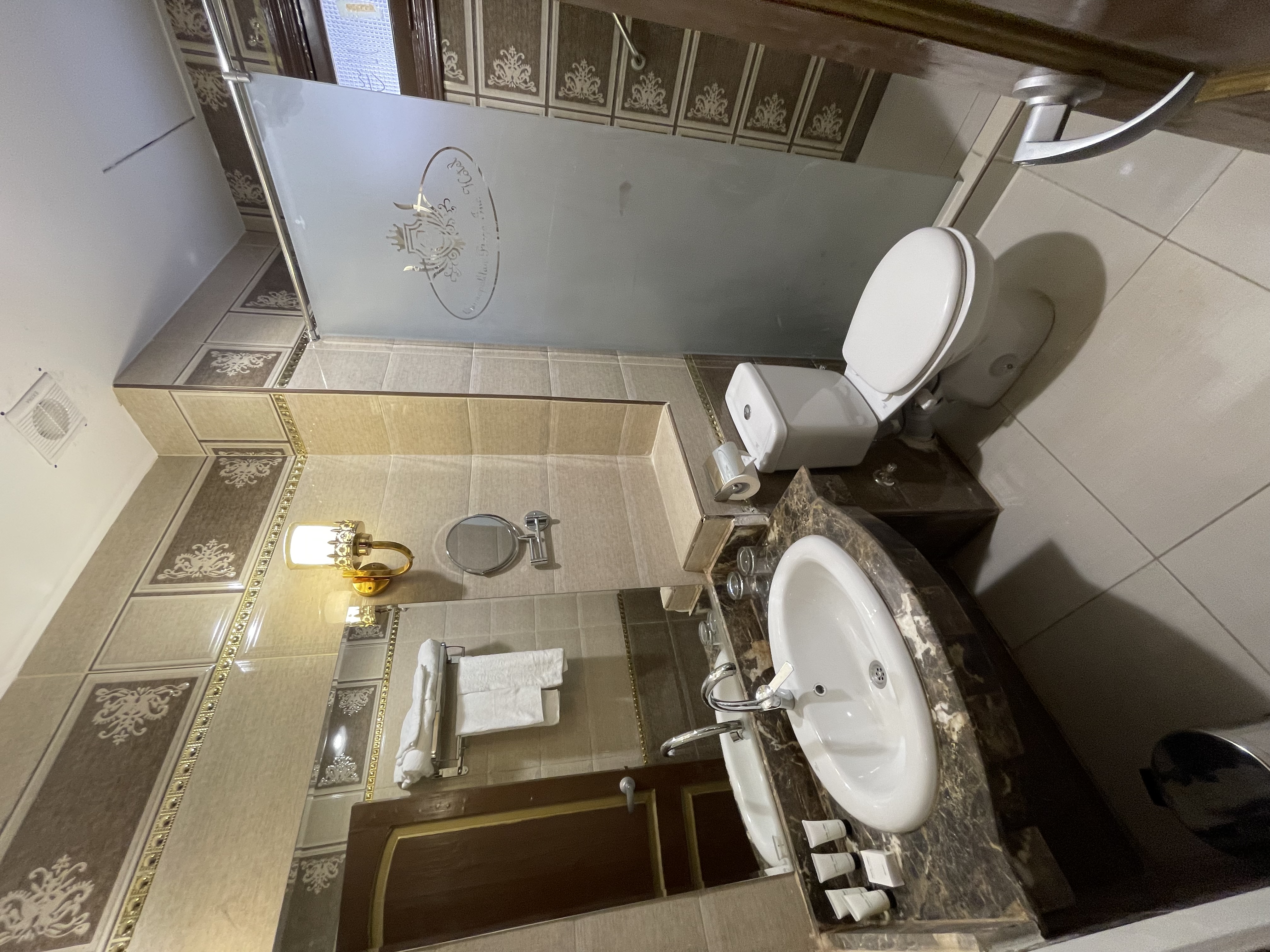 Double Deluxe Capacity 2