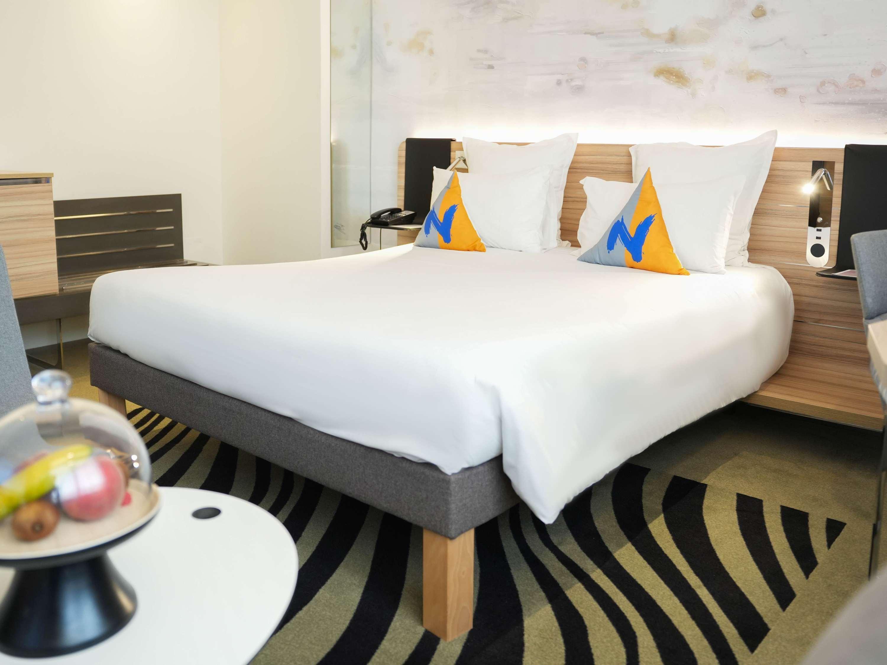 Double Executive King Bed