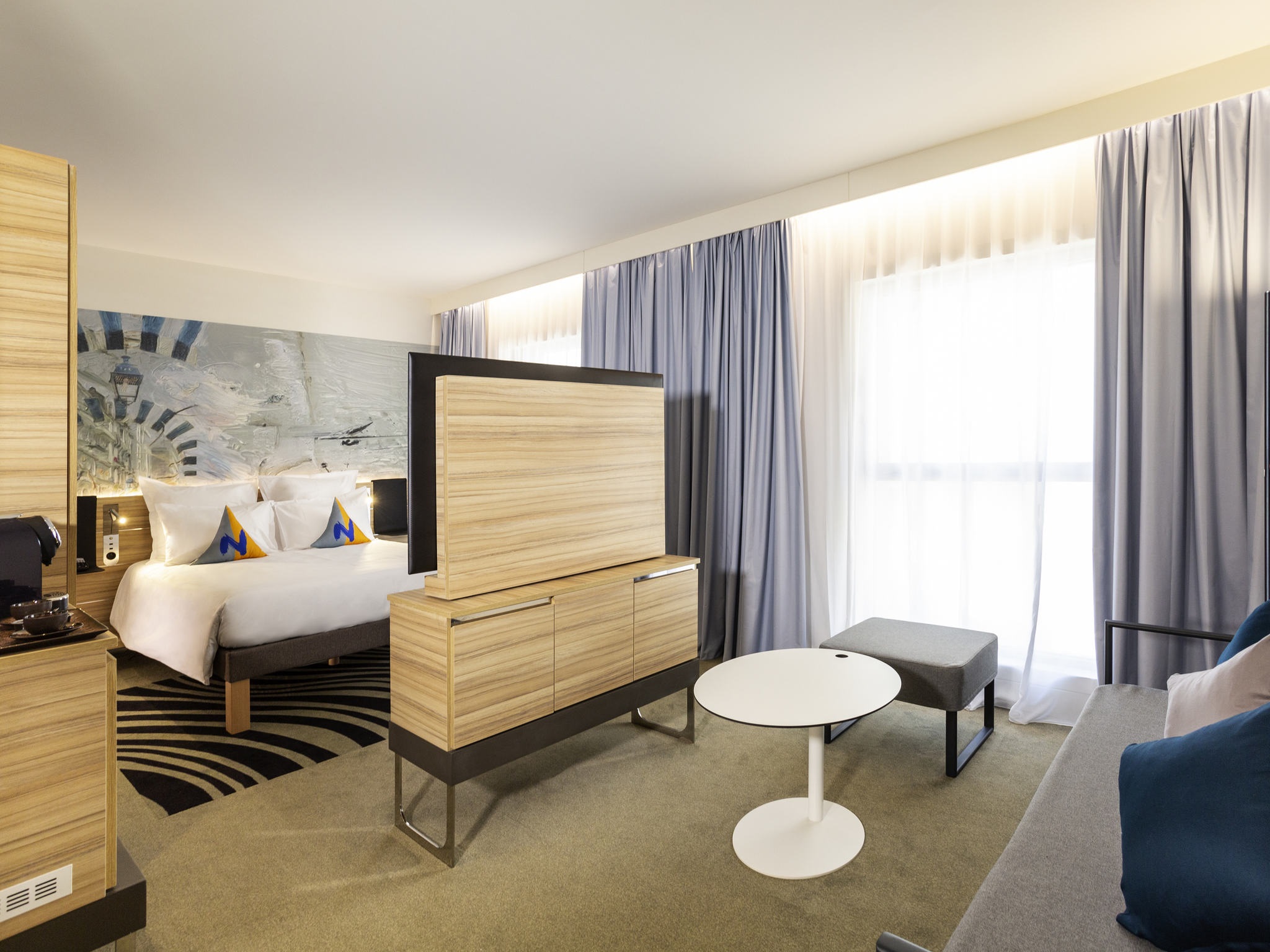 Double Executive King Bed