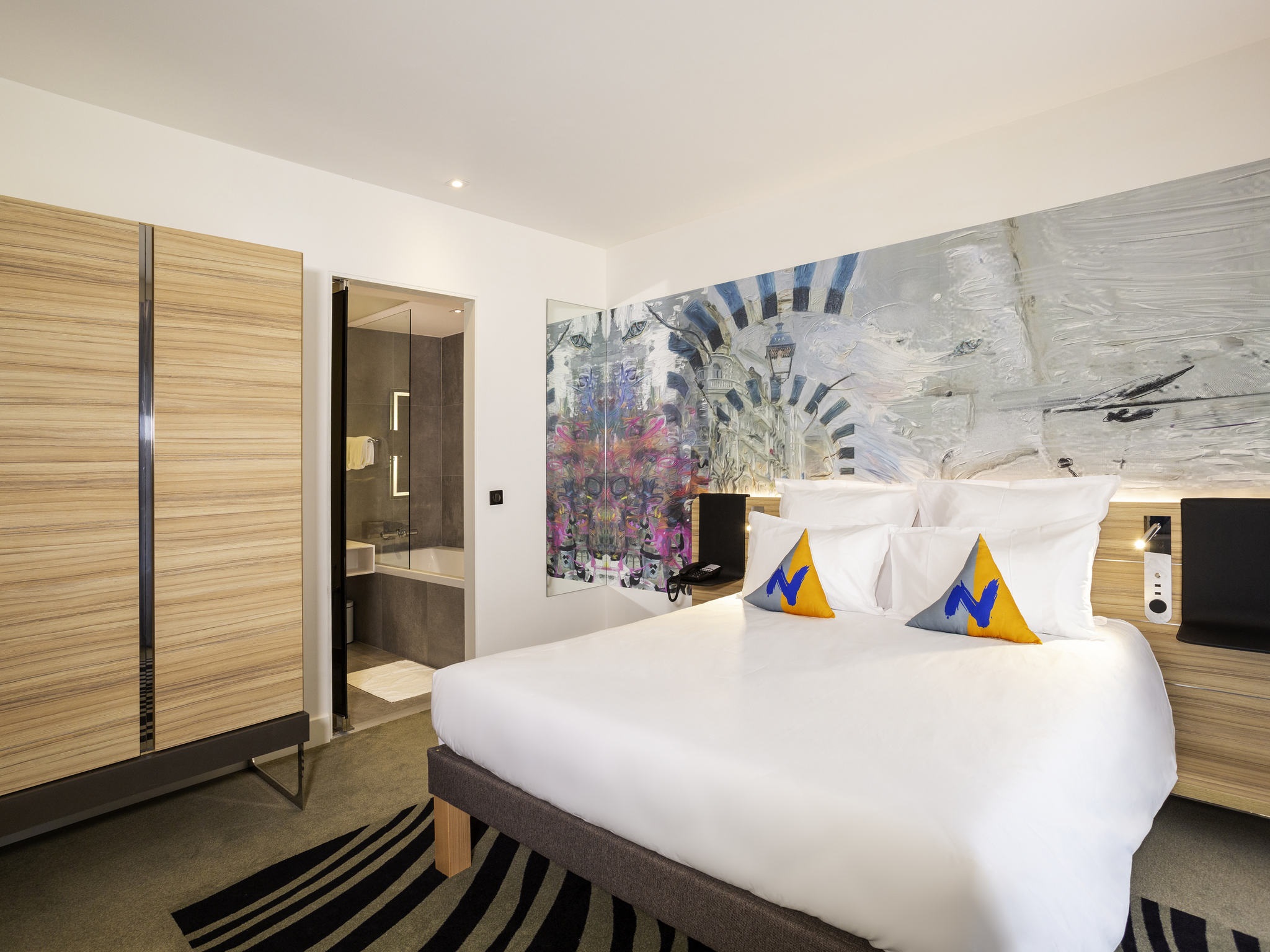 Double Executive King Bed