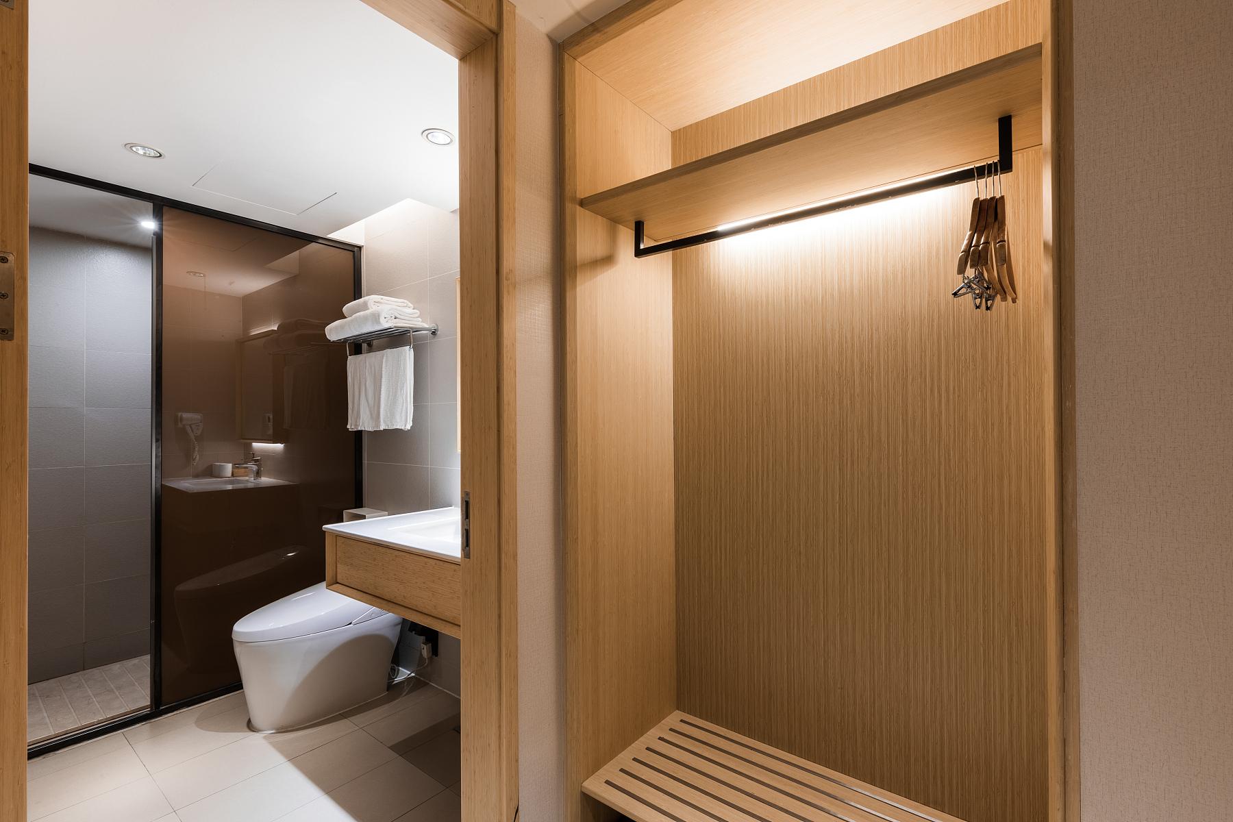 Family Room Standard