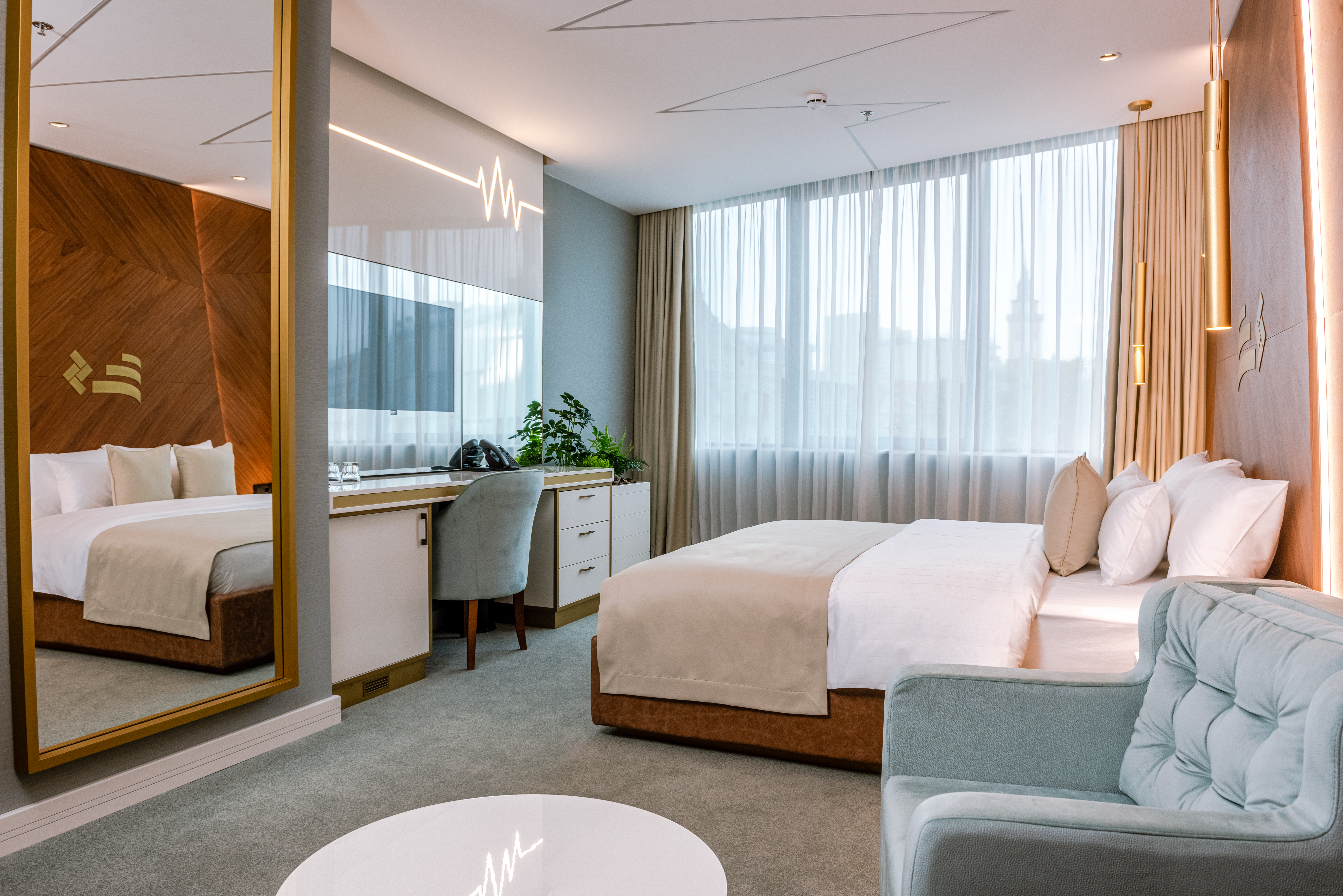 Double King Size Bed