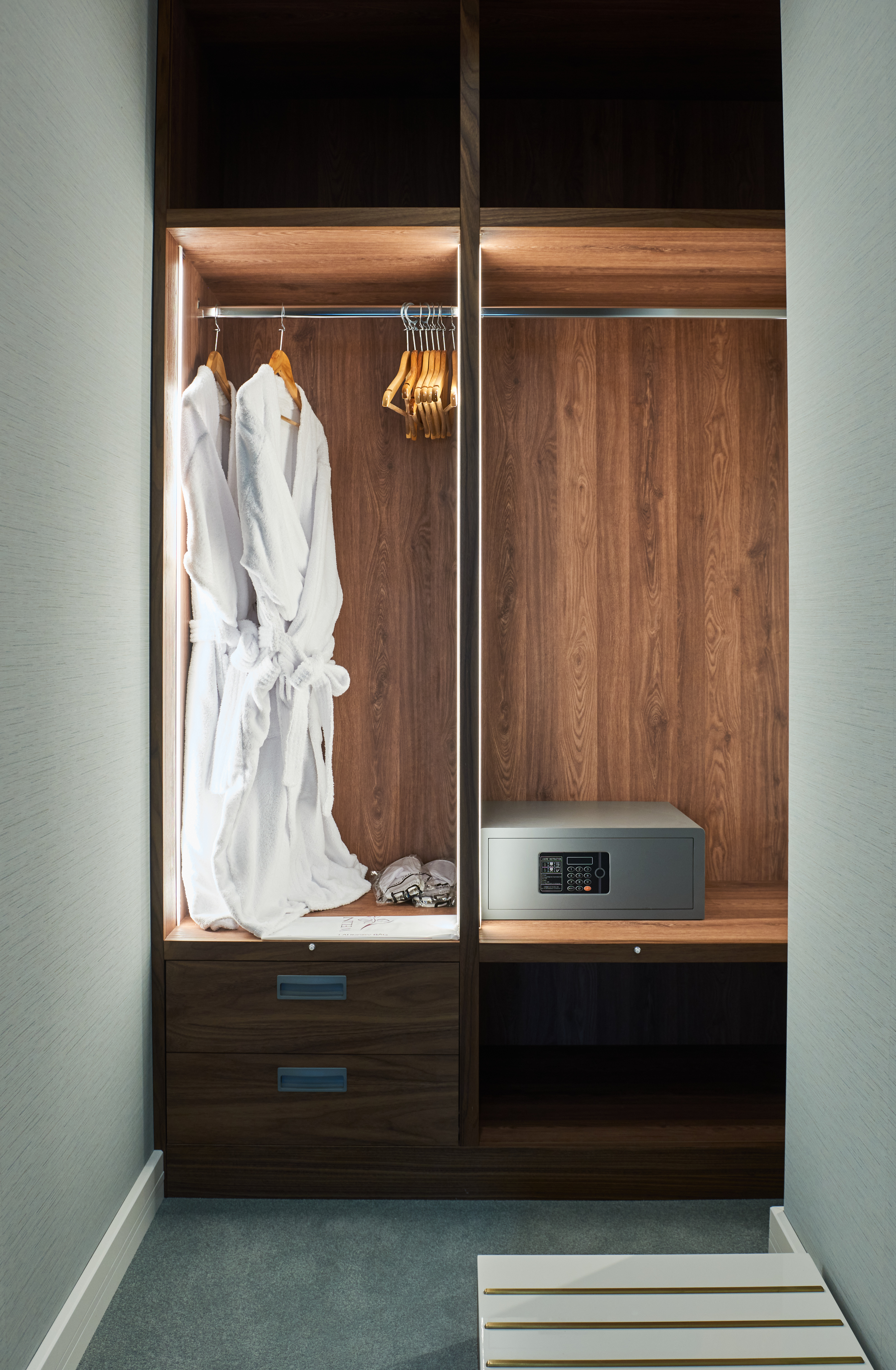 Double Single Superior