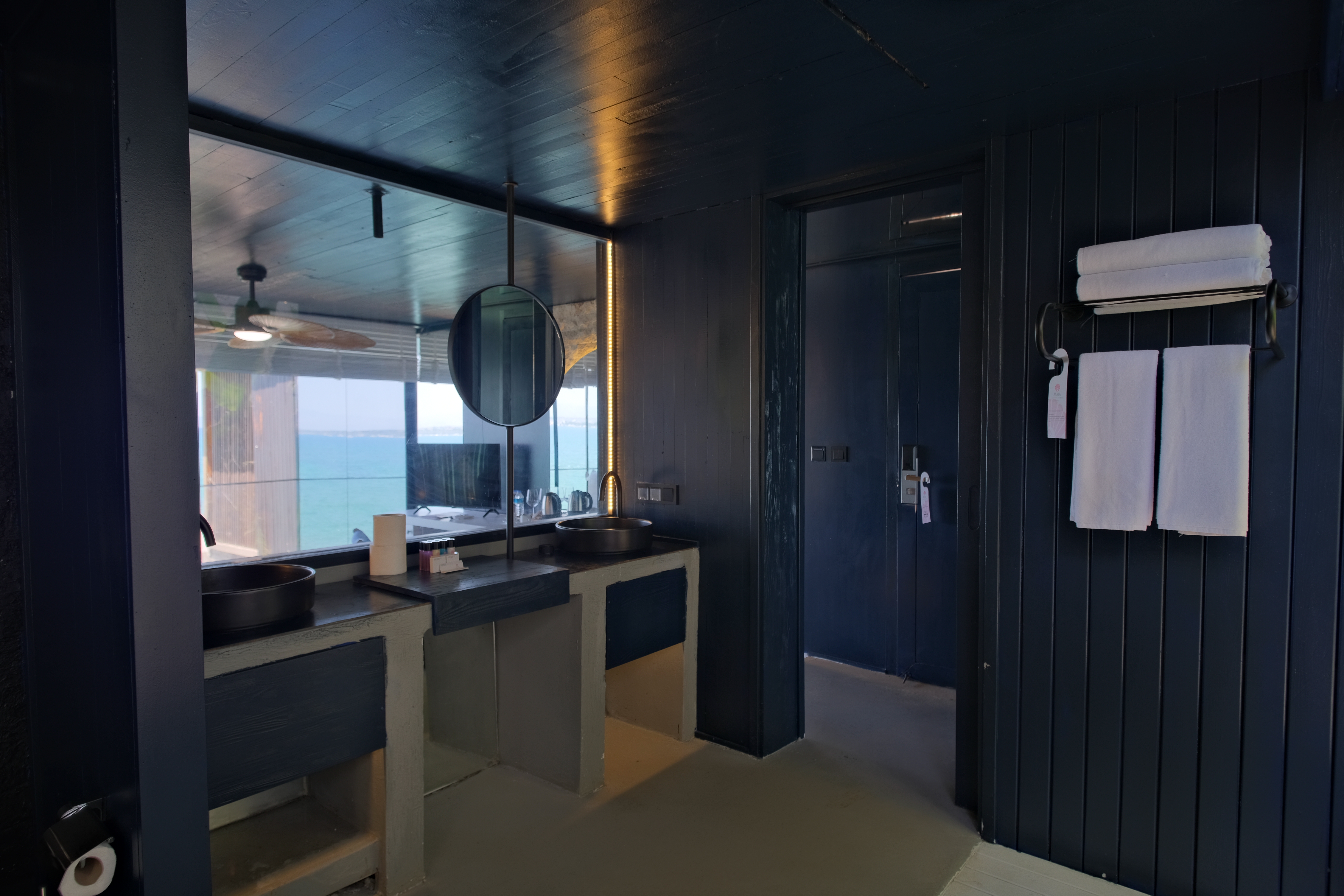 Junior Suite Accessible