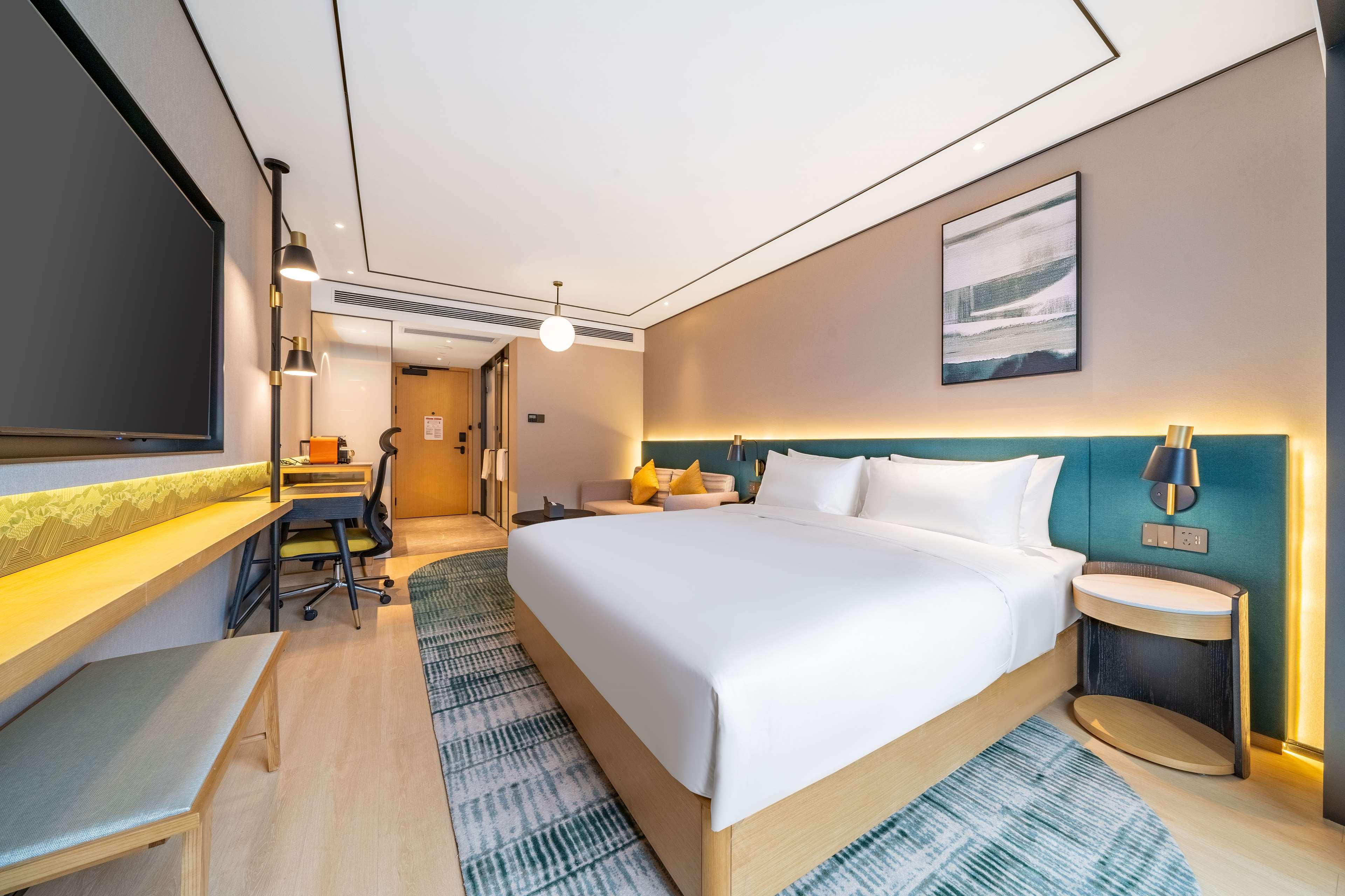 Double Deluxe with Balcony