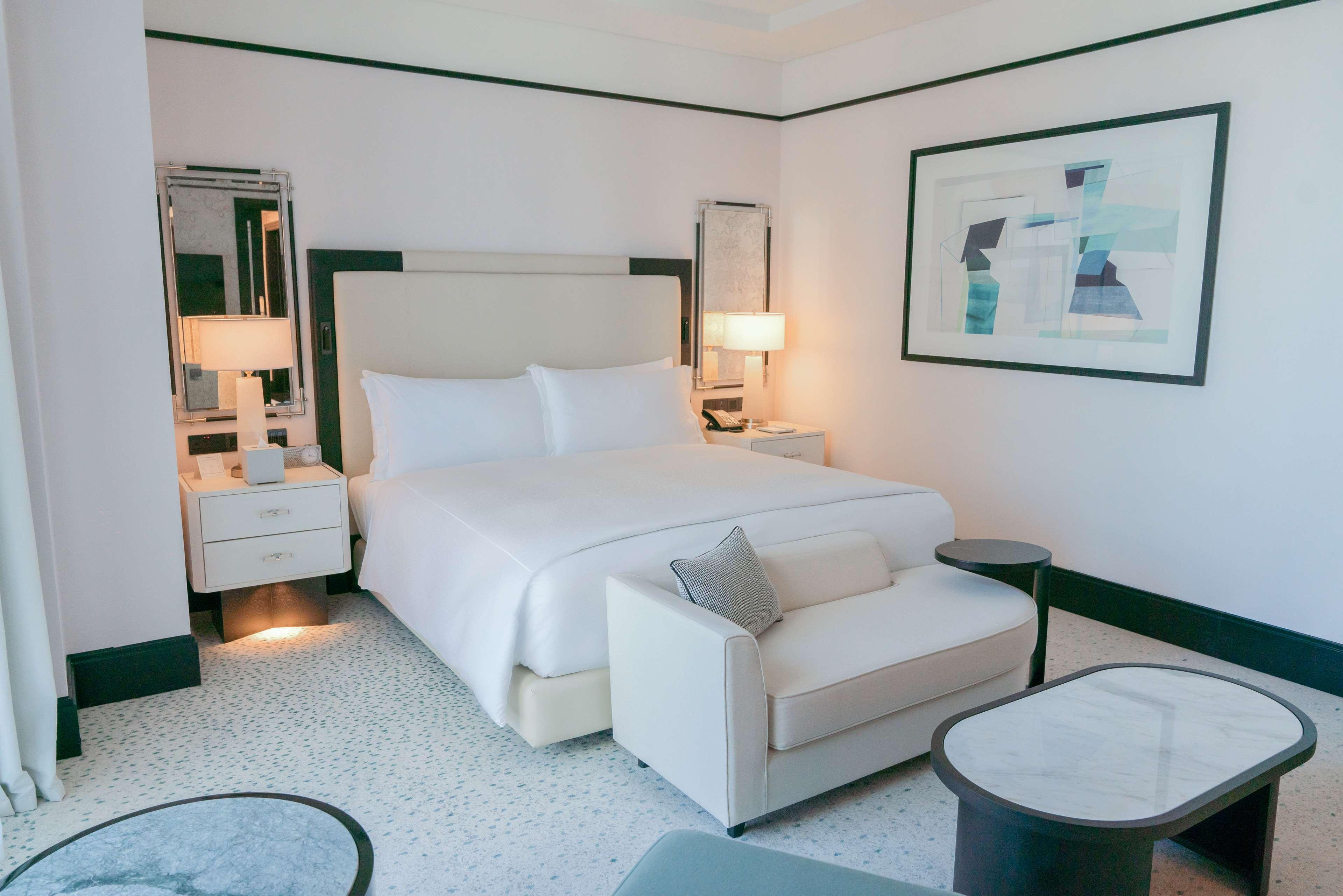 Studio King Size Bed