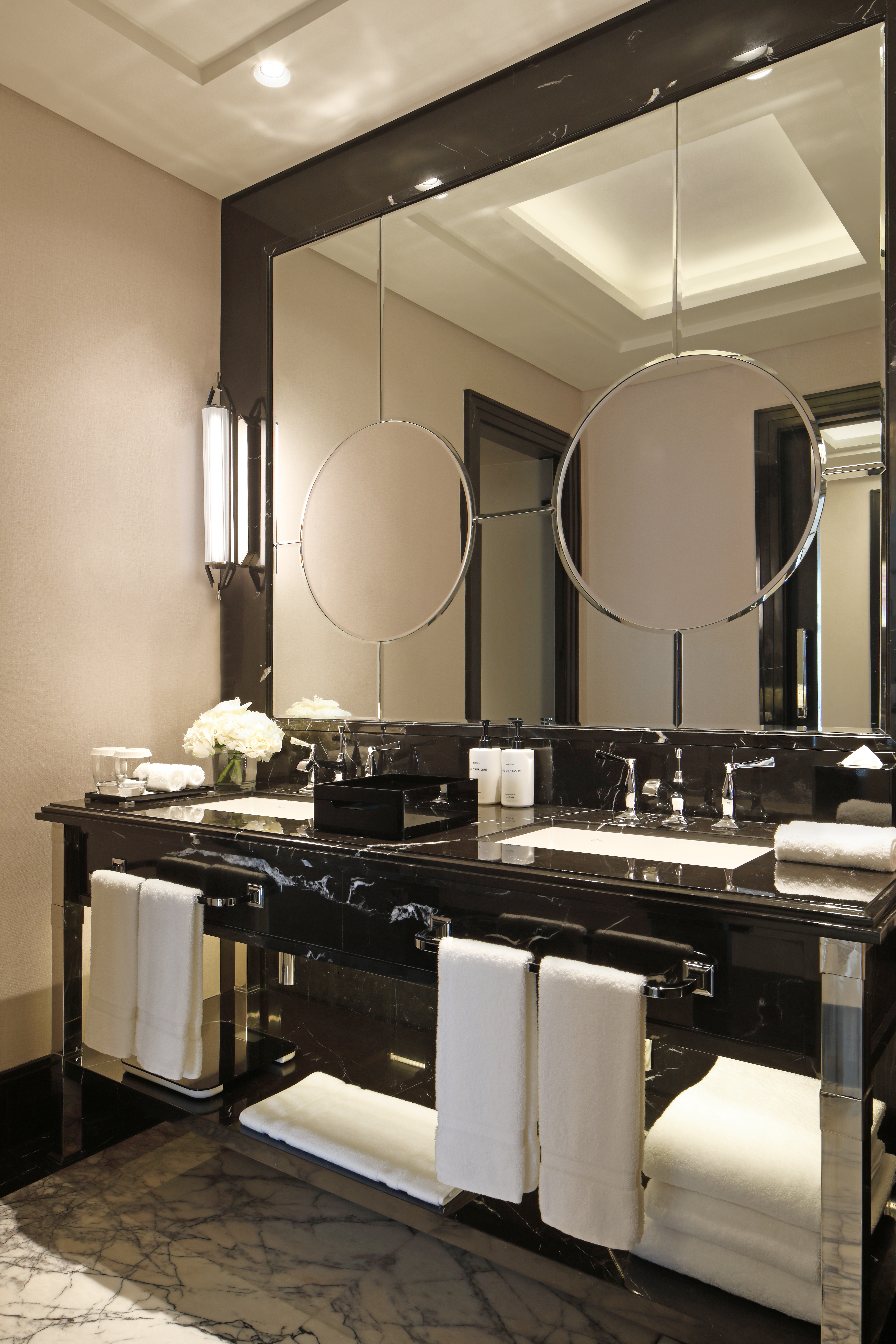 Double Deluxe Two Queen Beds