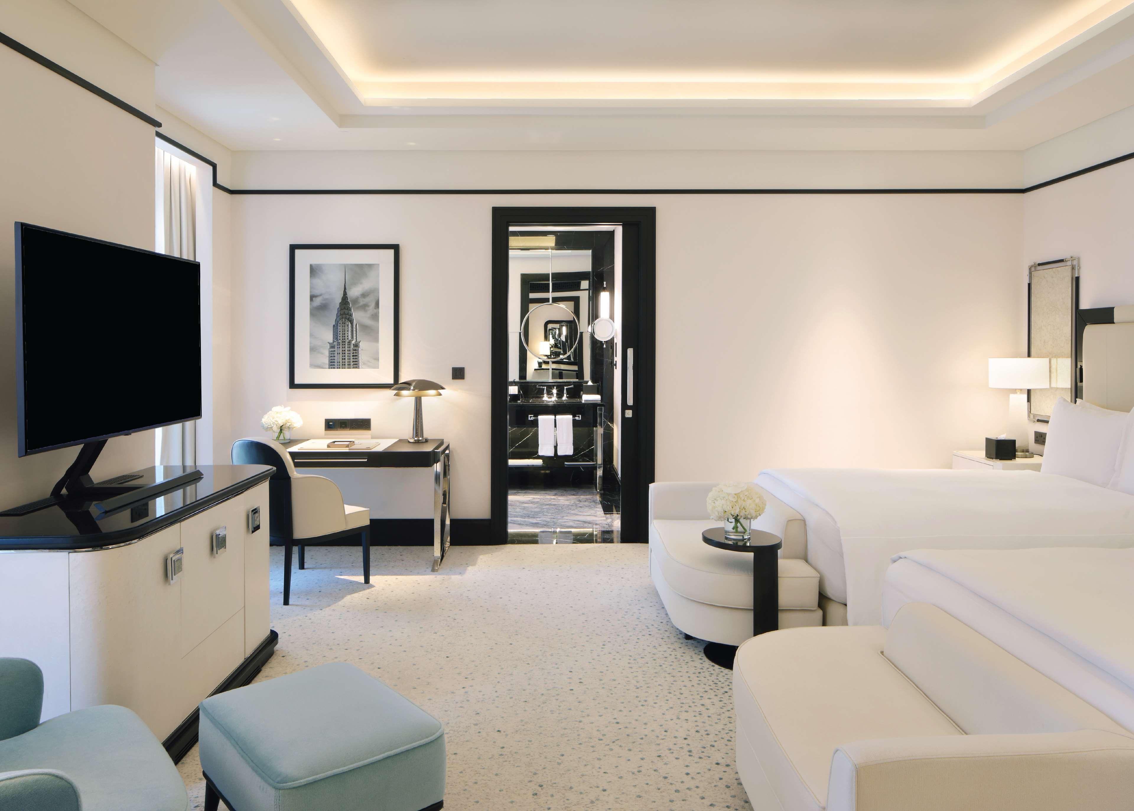 Double Two Queen Beds Premier