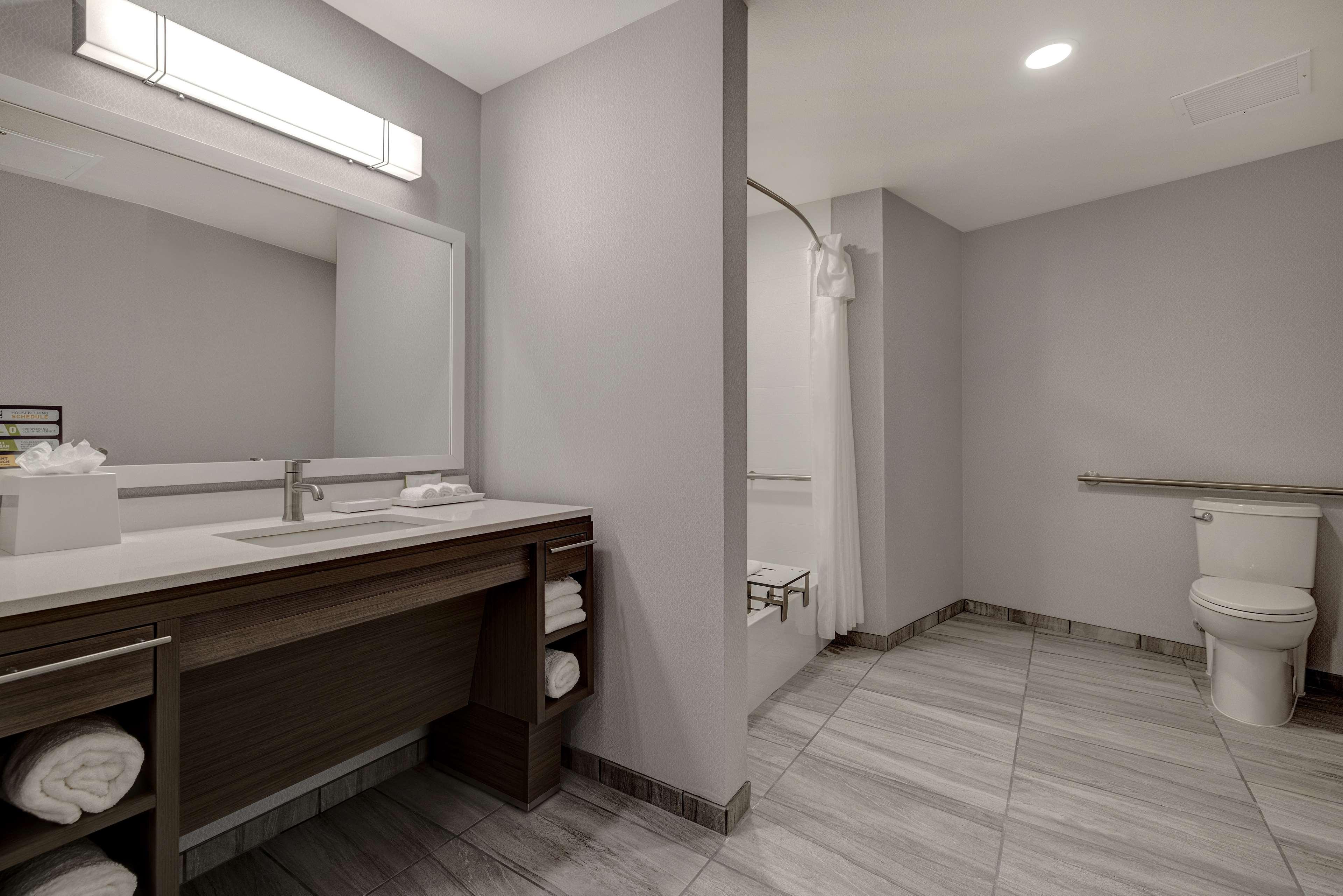 Studio Accessible with Views