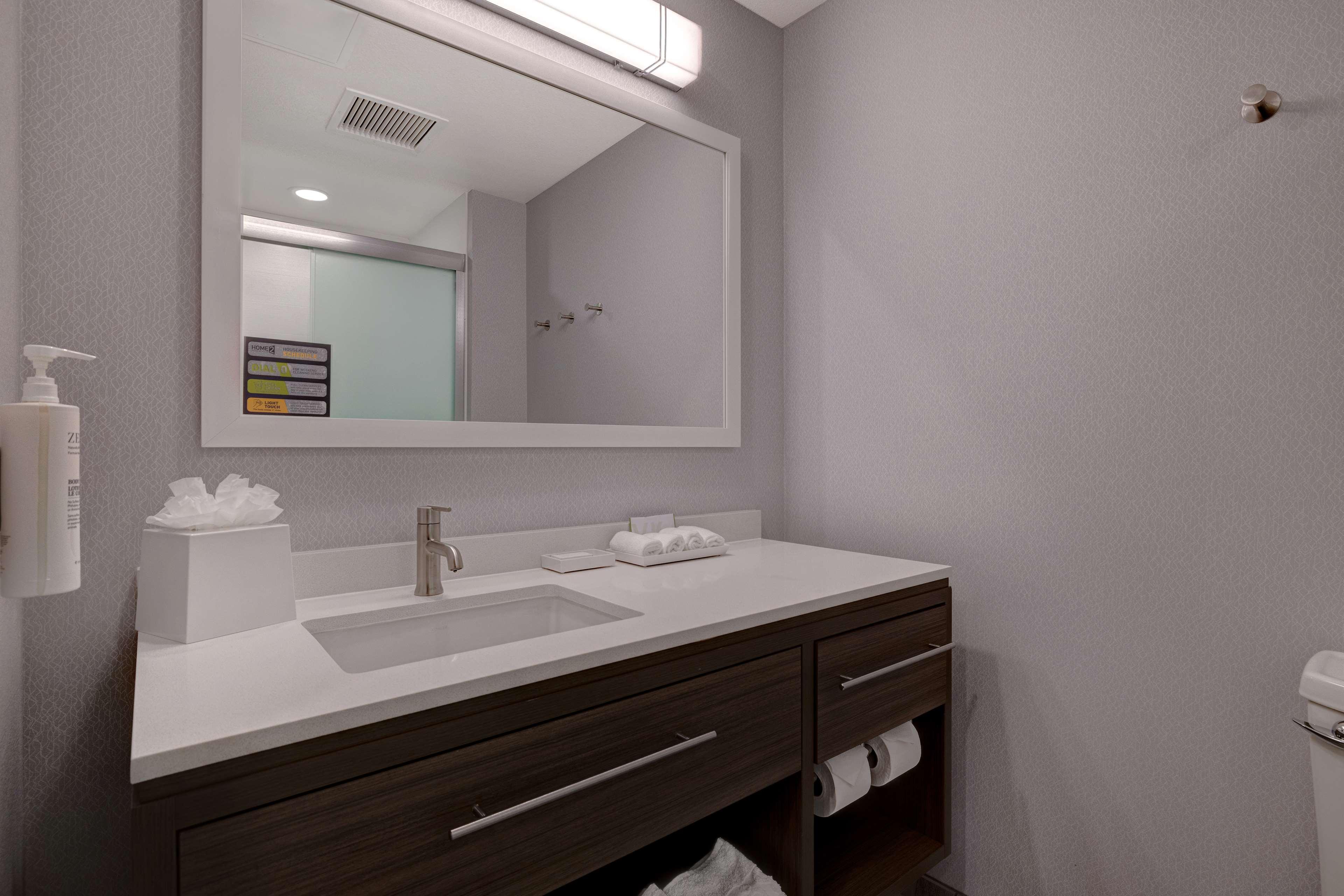 Studio Two Queen Beds