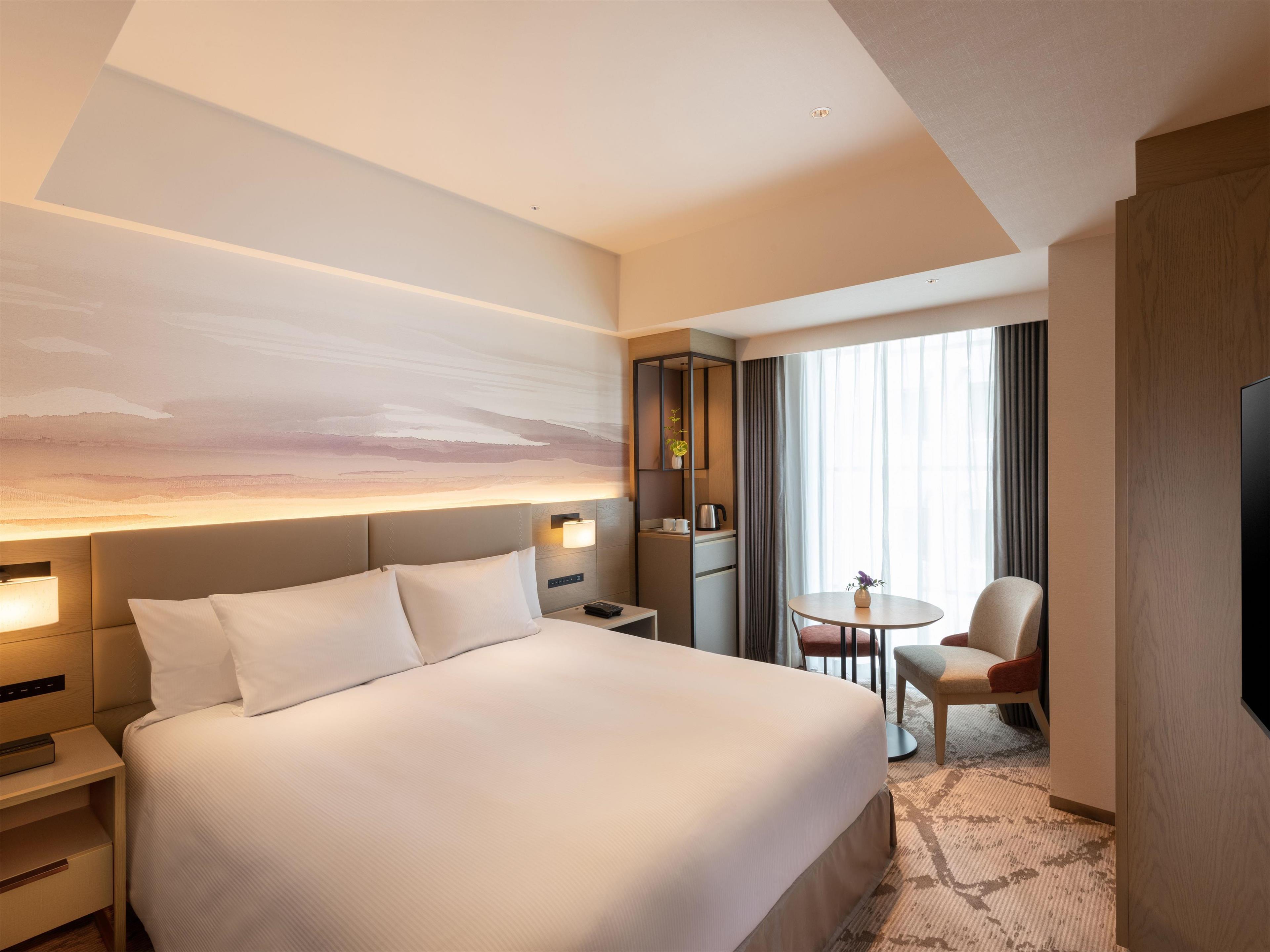 Double Guest Room King Bed