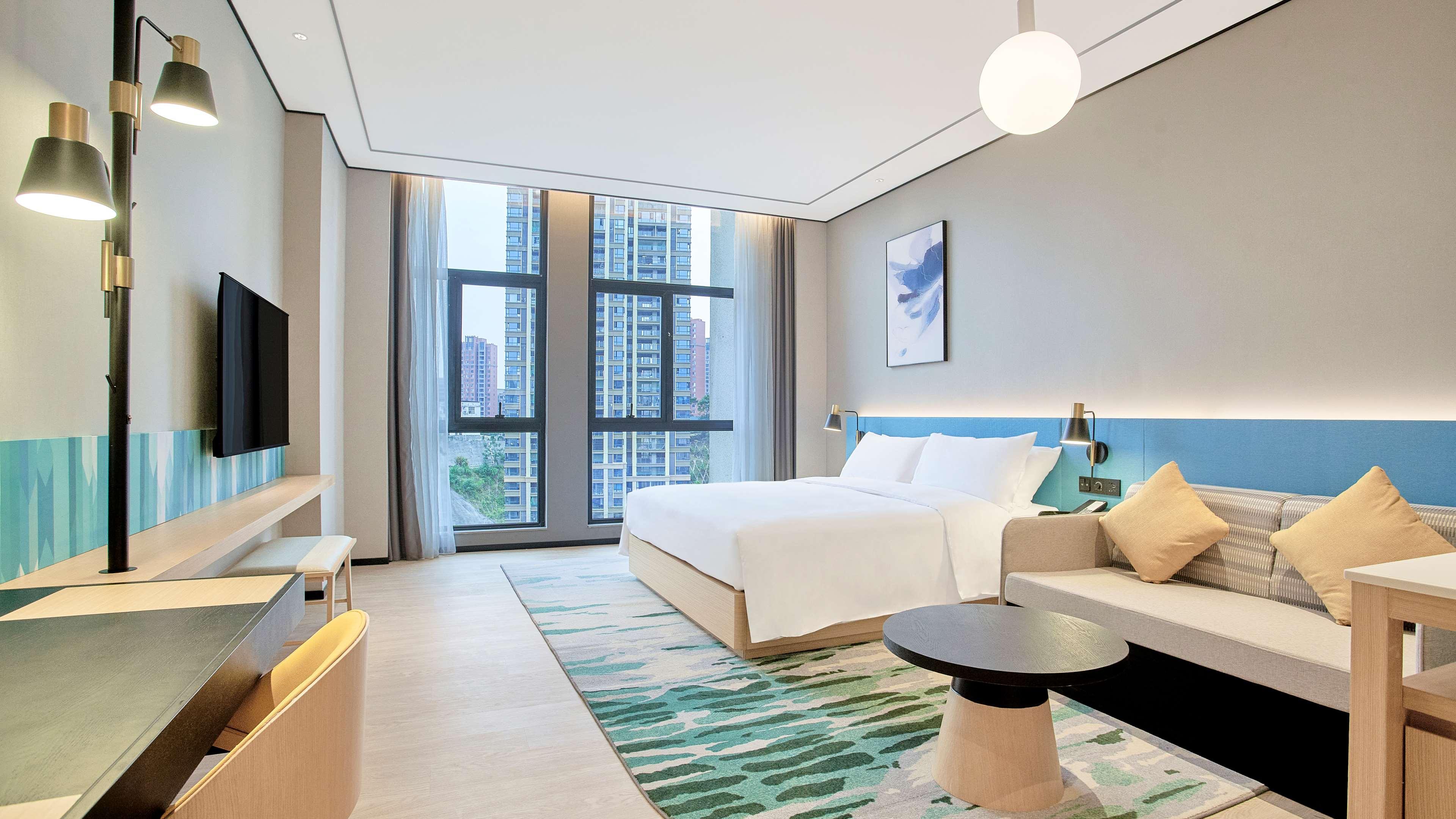 Double Accessible King Size Bed