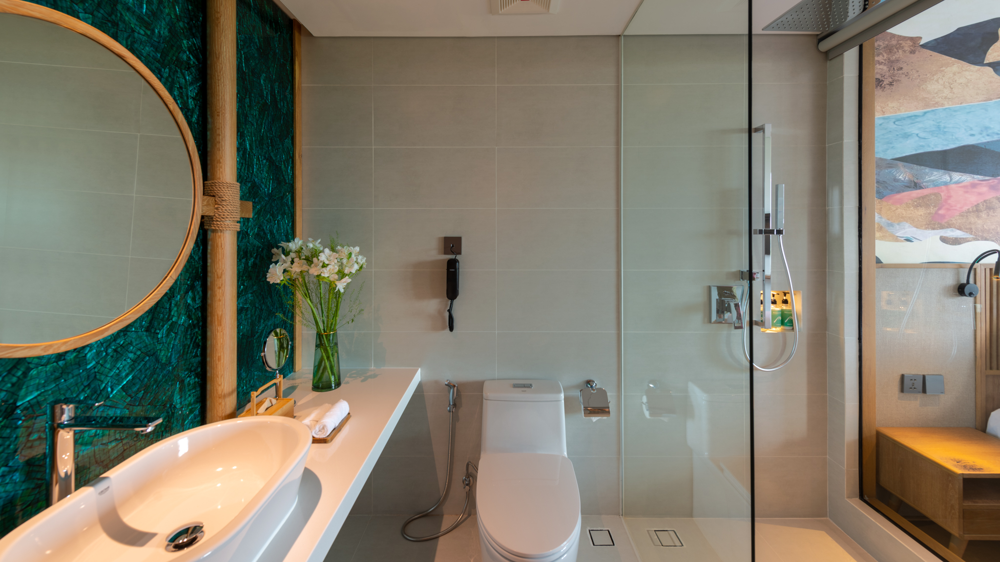 Twin Deluxe Two Beds