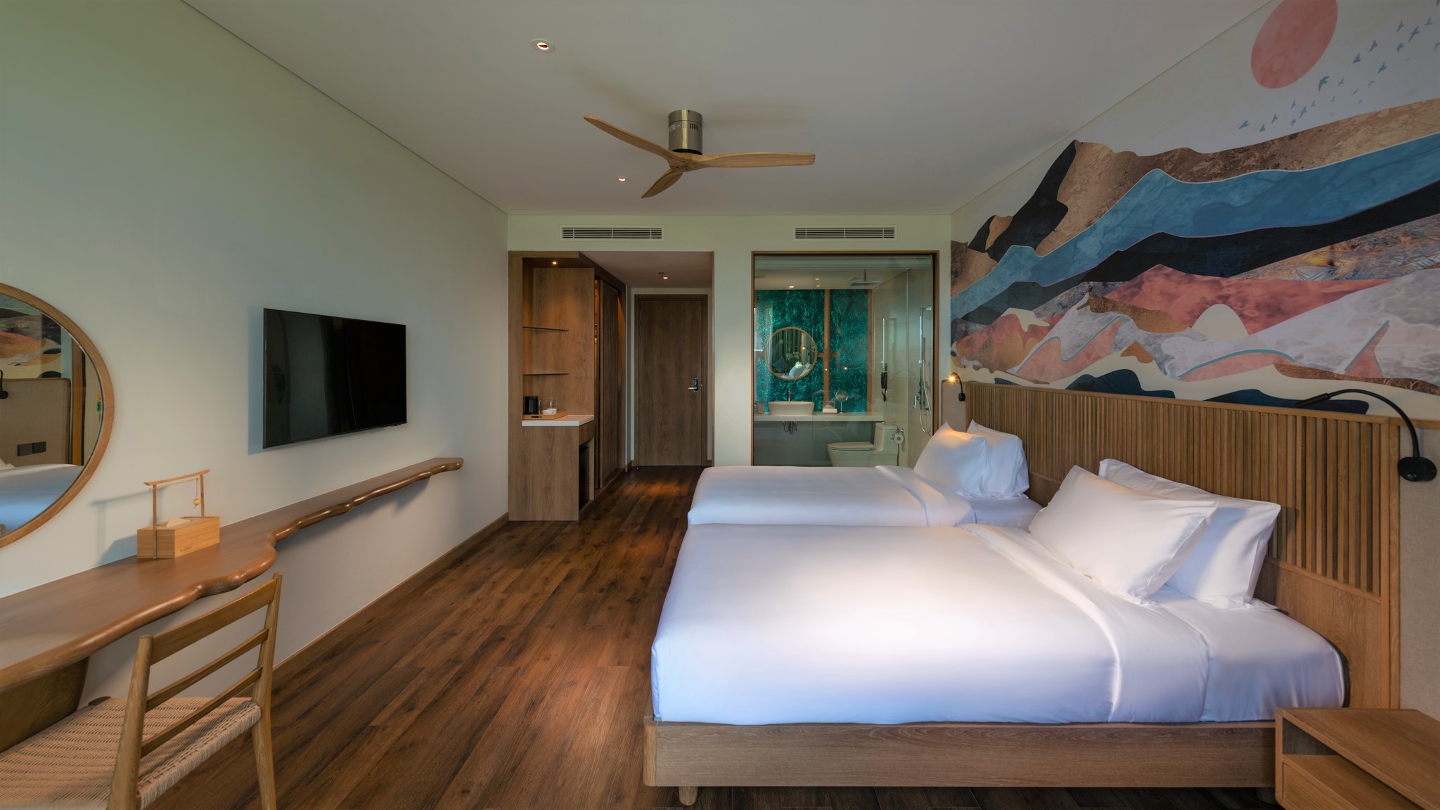 Twin Deluxe Two Beds