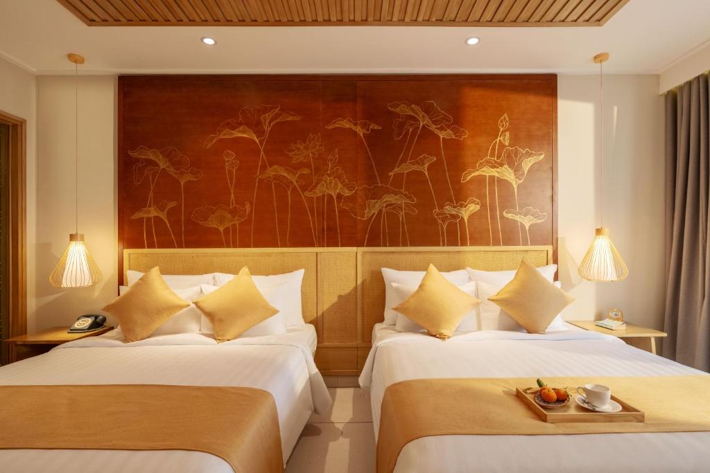 Family Room Two King Beds