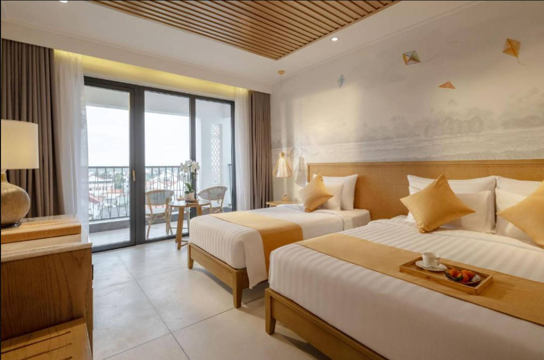 Family Room King Size Bed