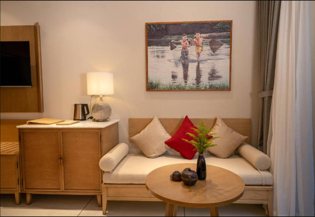 Family Room King Size Bed