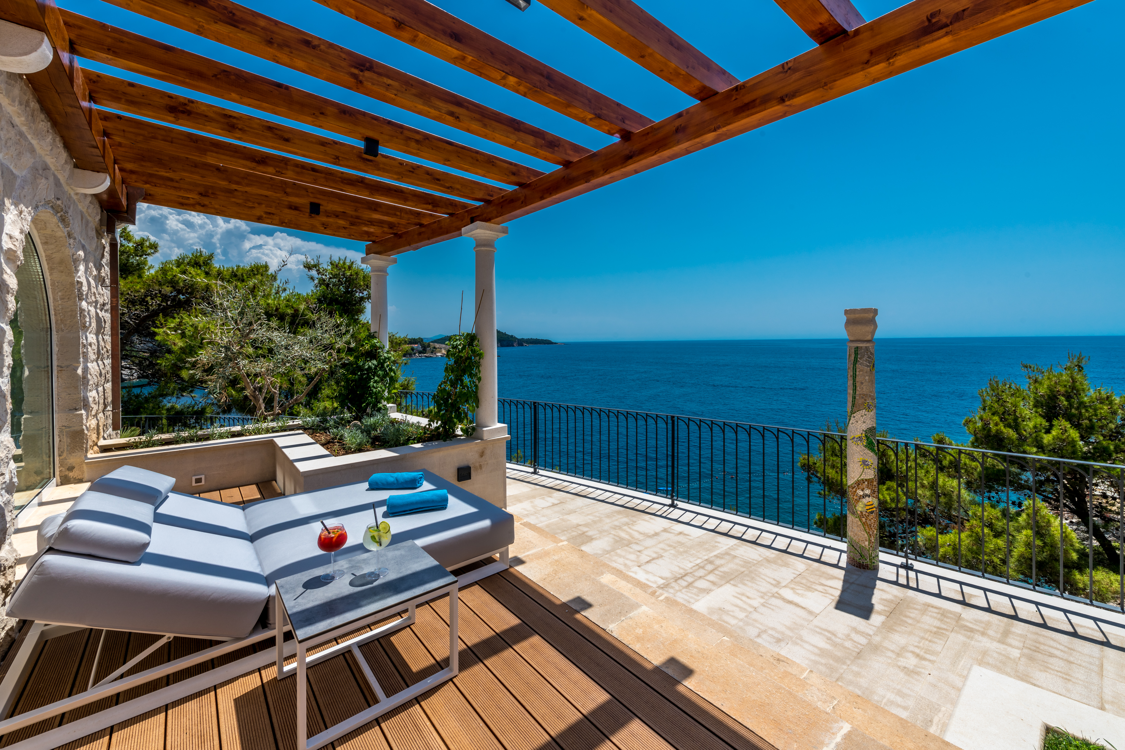 Double or Twin Superior Sea View