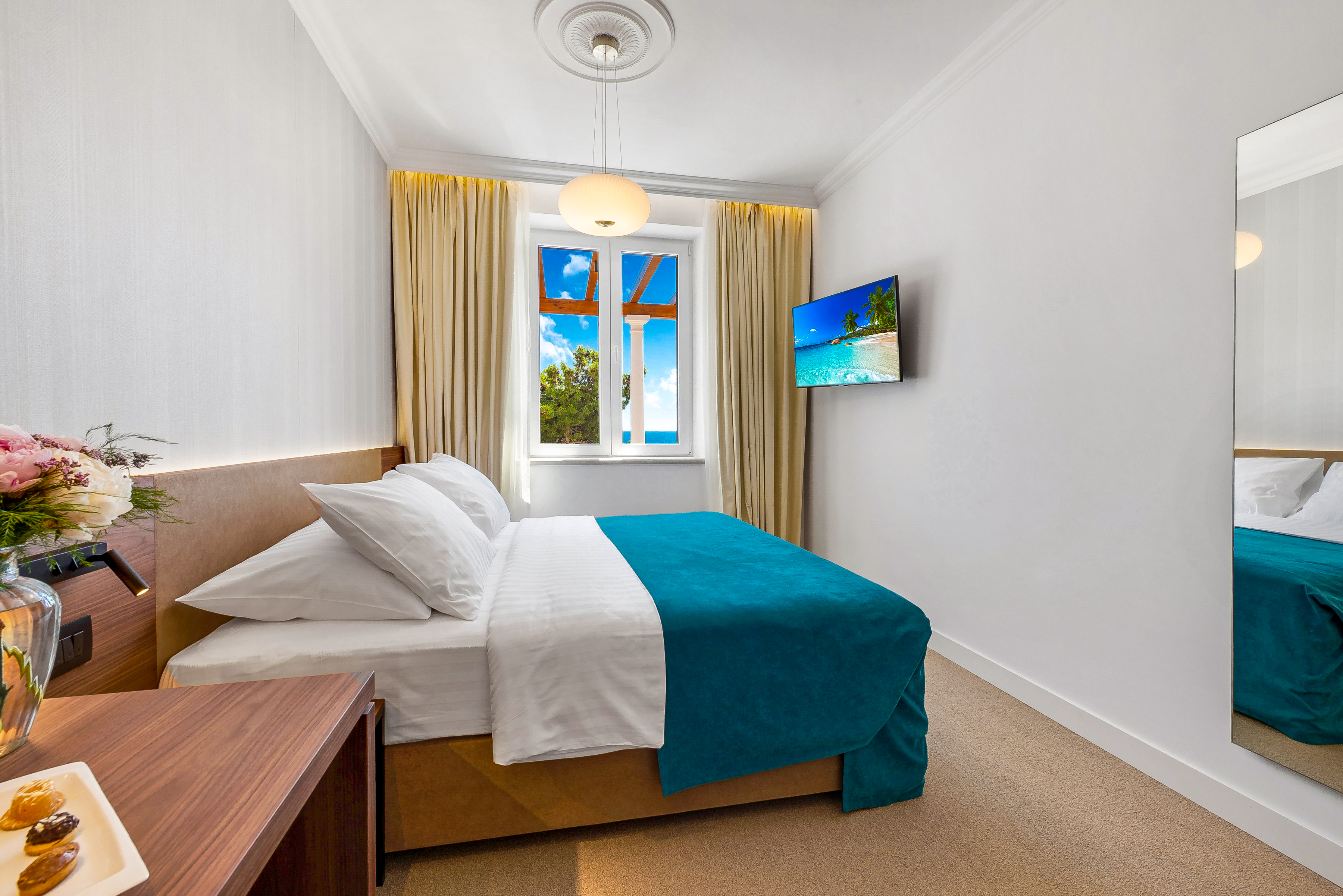 Double or Twin Sea View