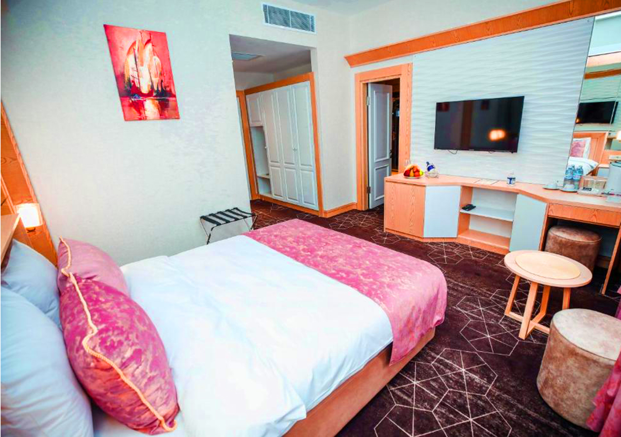 Family Room Connecting Room