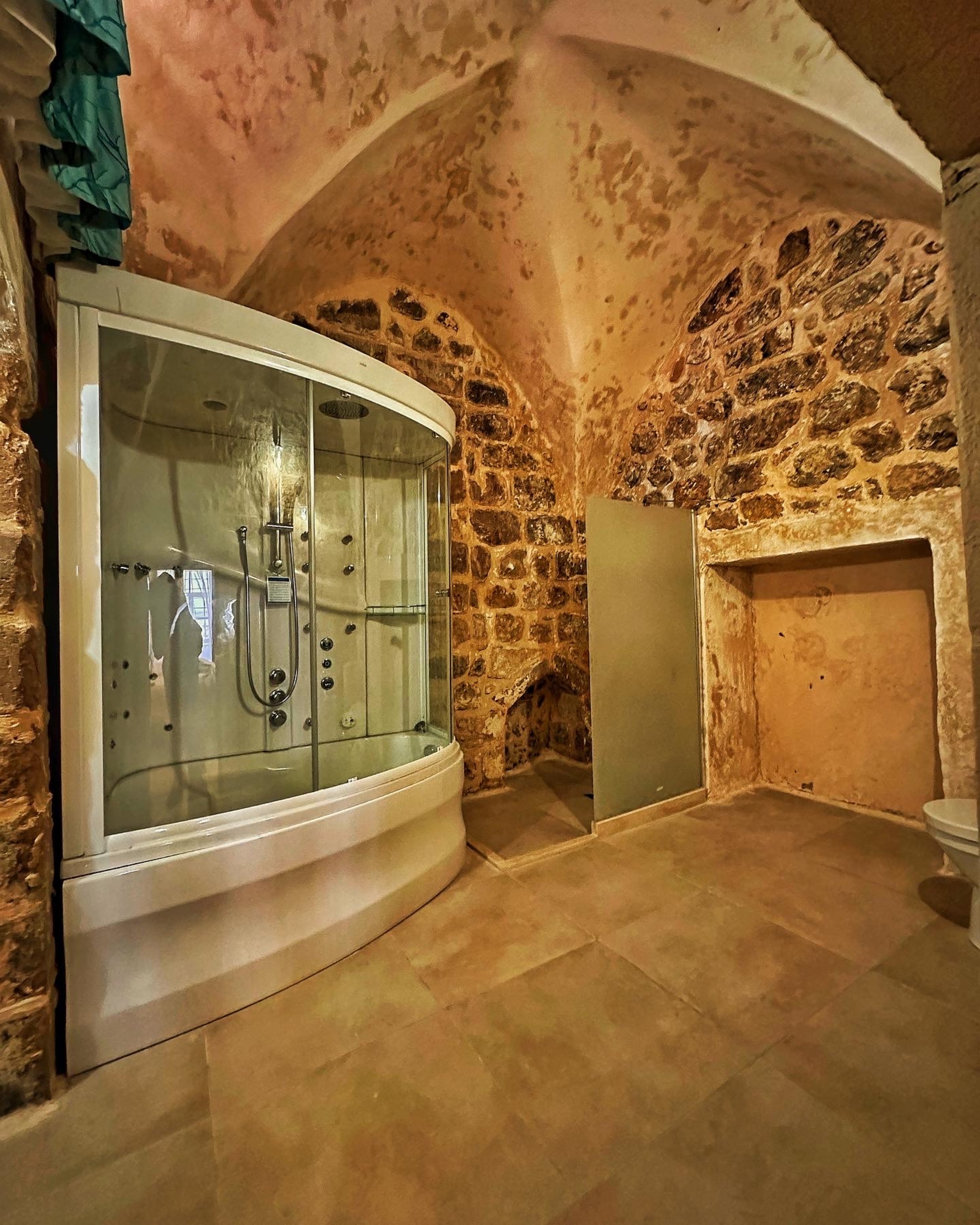 Family Room City View