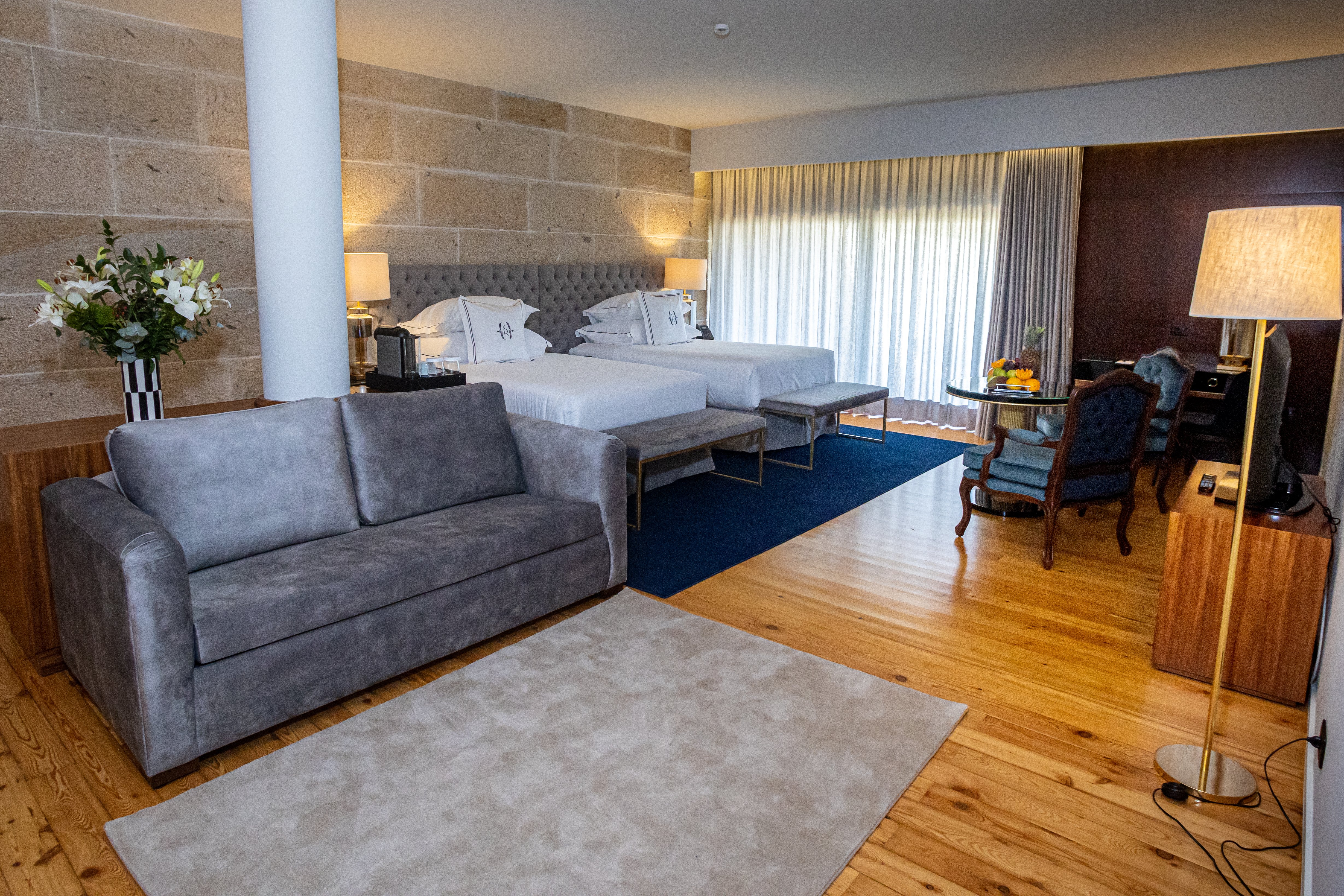 Family Room Garden View