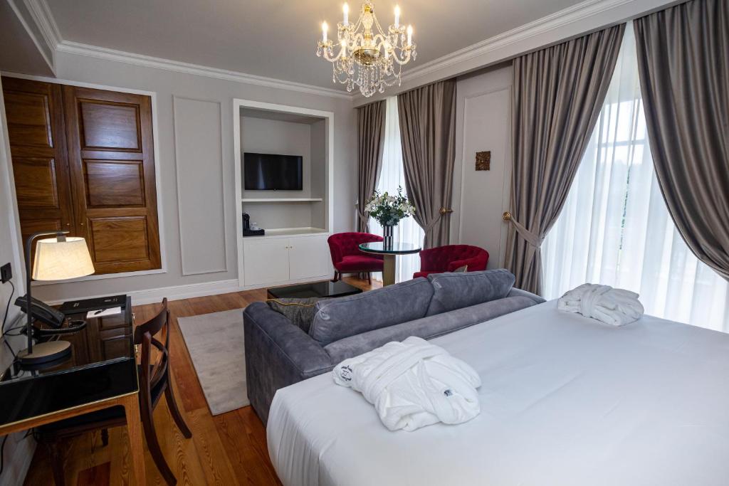 Double Deluxe Garden View Superior