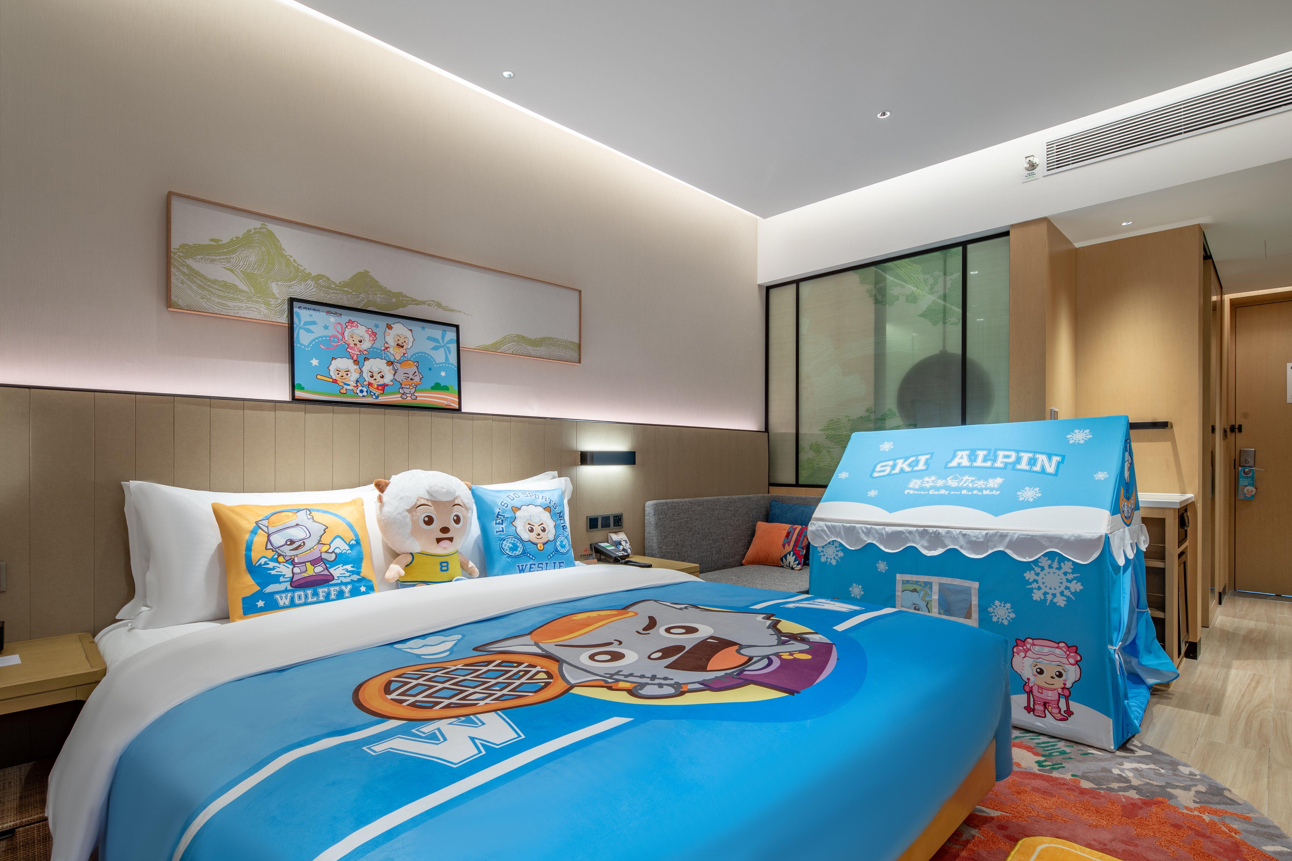 Double King Size Bed