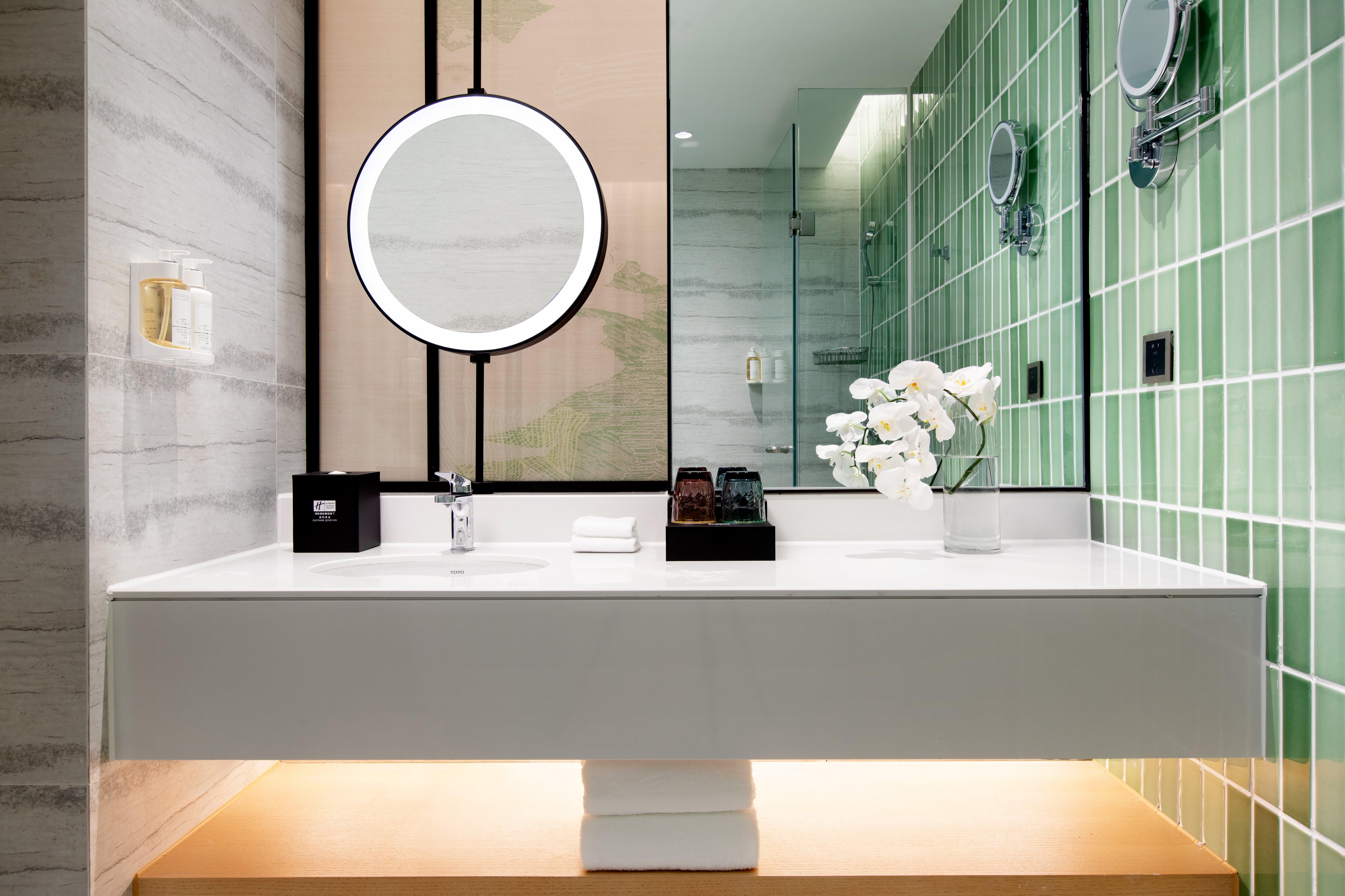 Double Premium King Bed