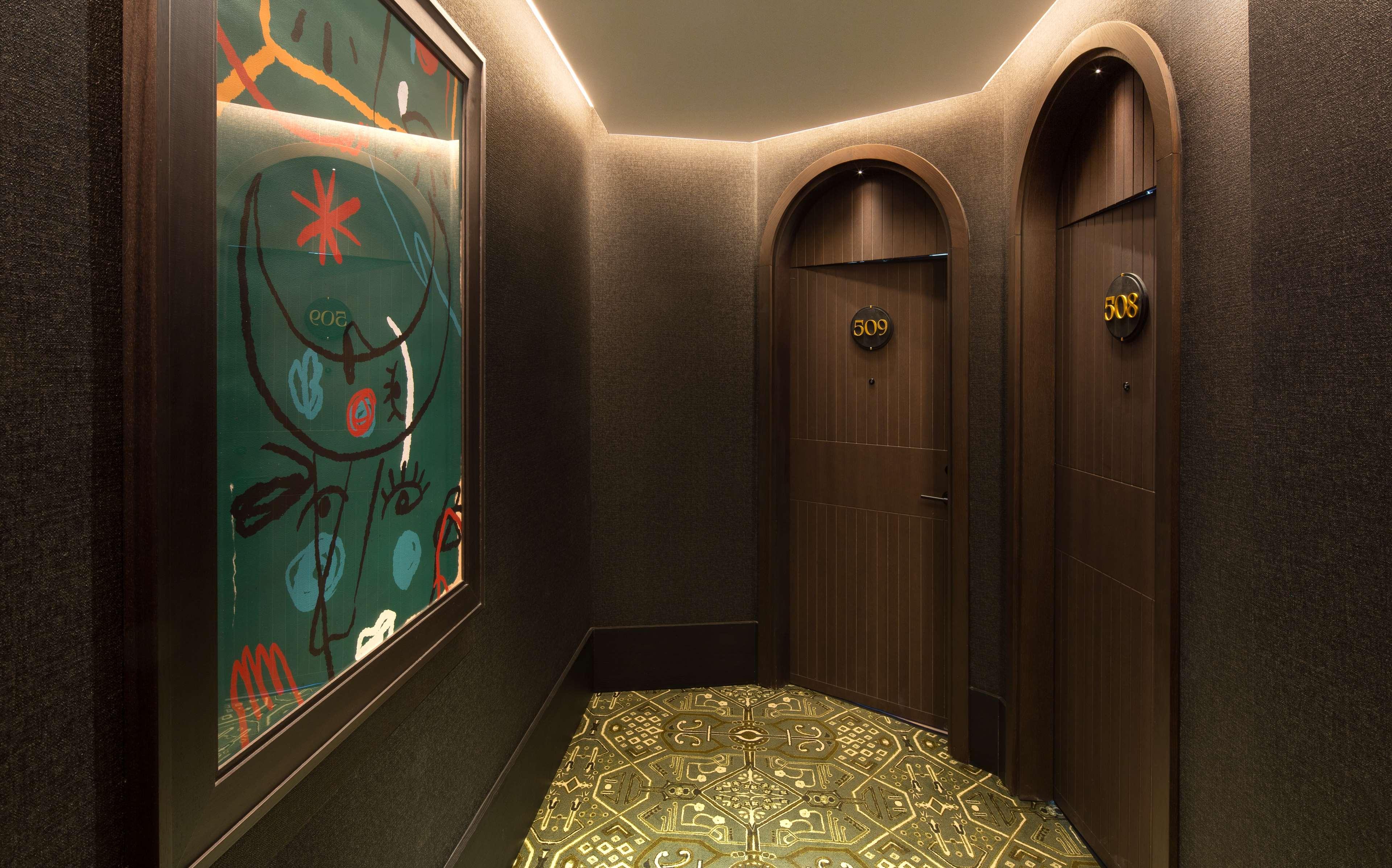 Suite Connecting Room